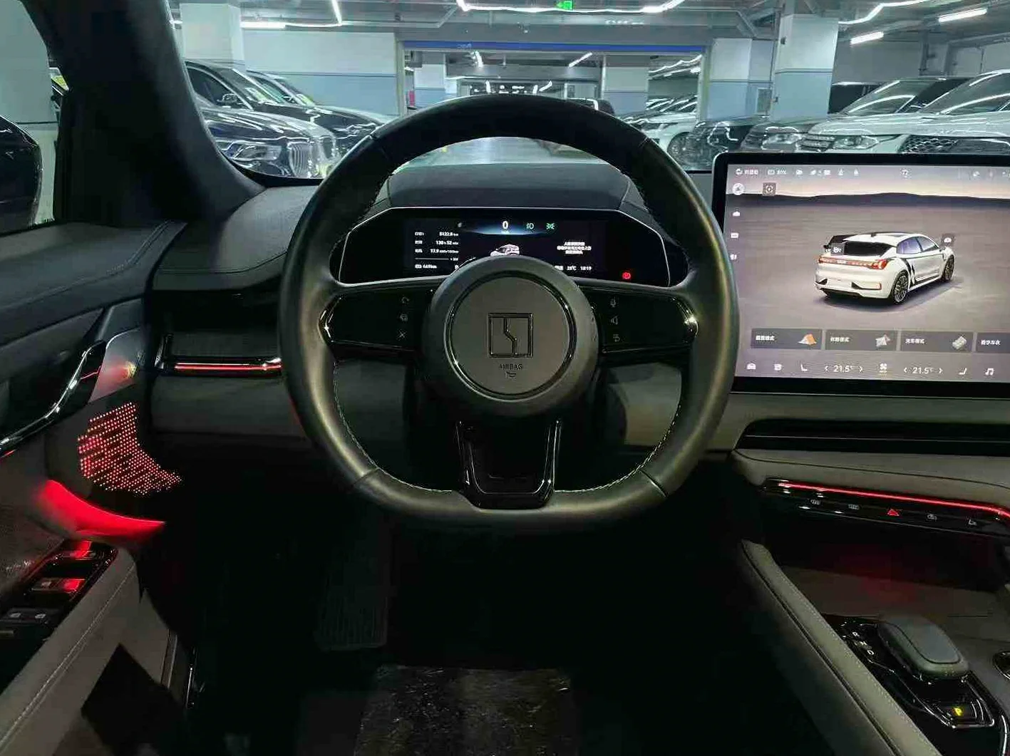 极氪汽车001 后面外观三