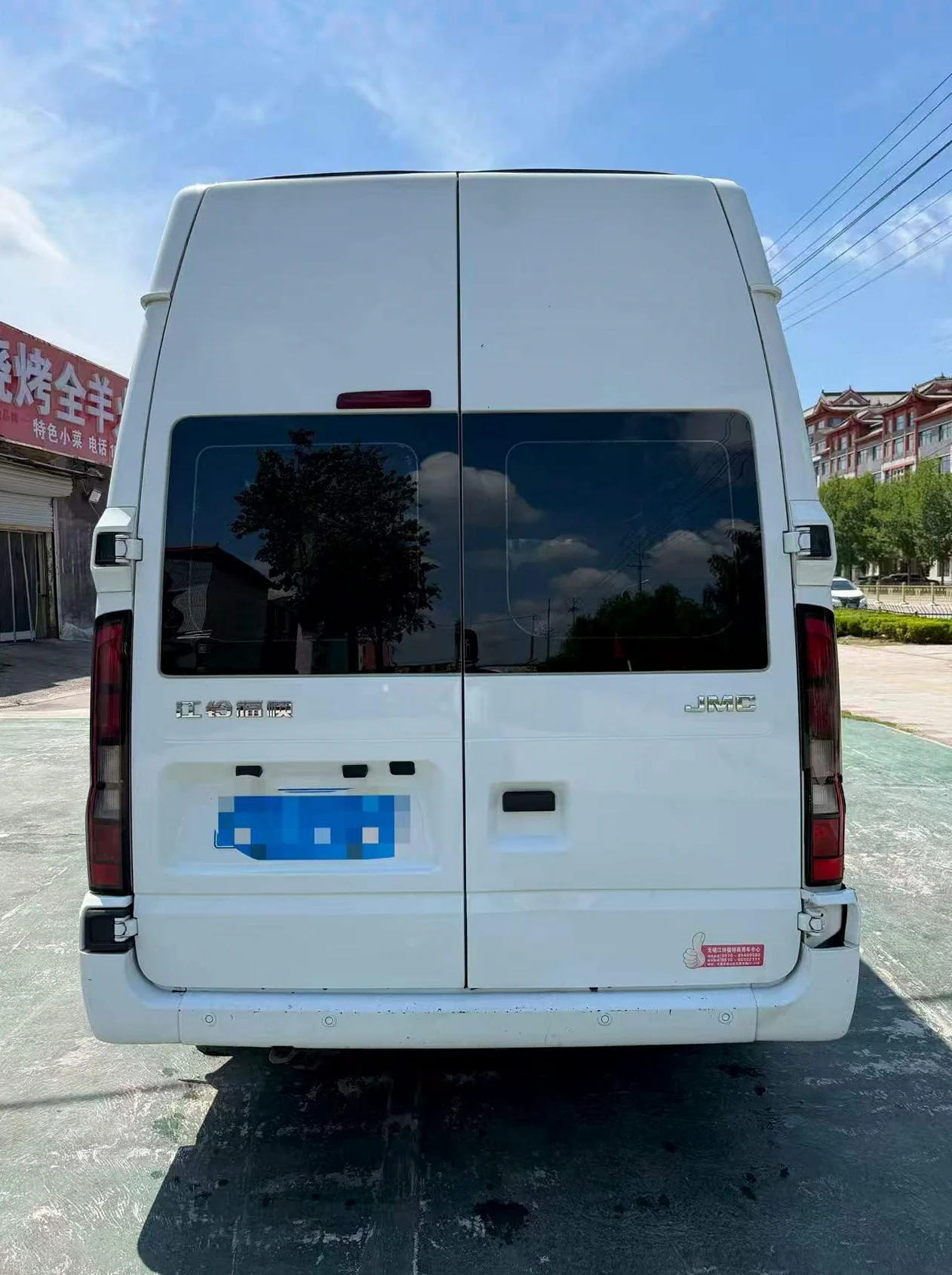 江铃福顺 后面外观一