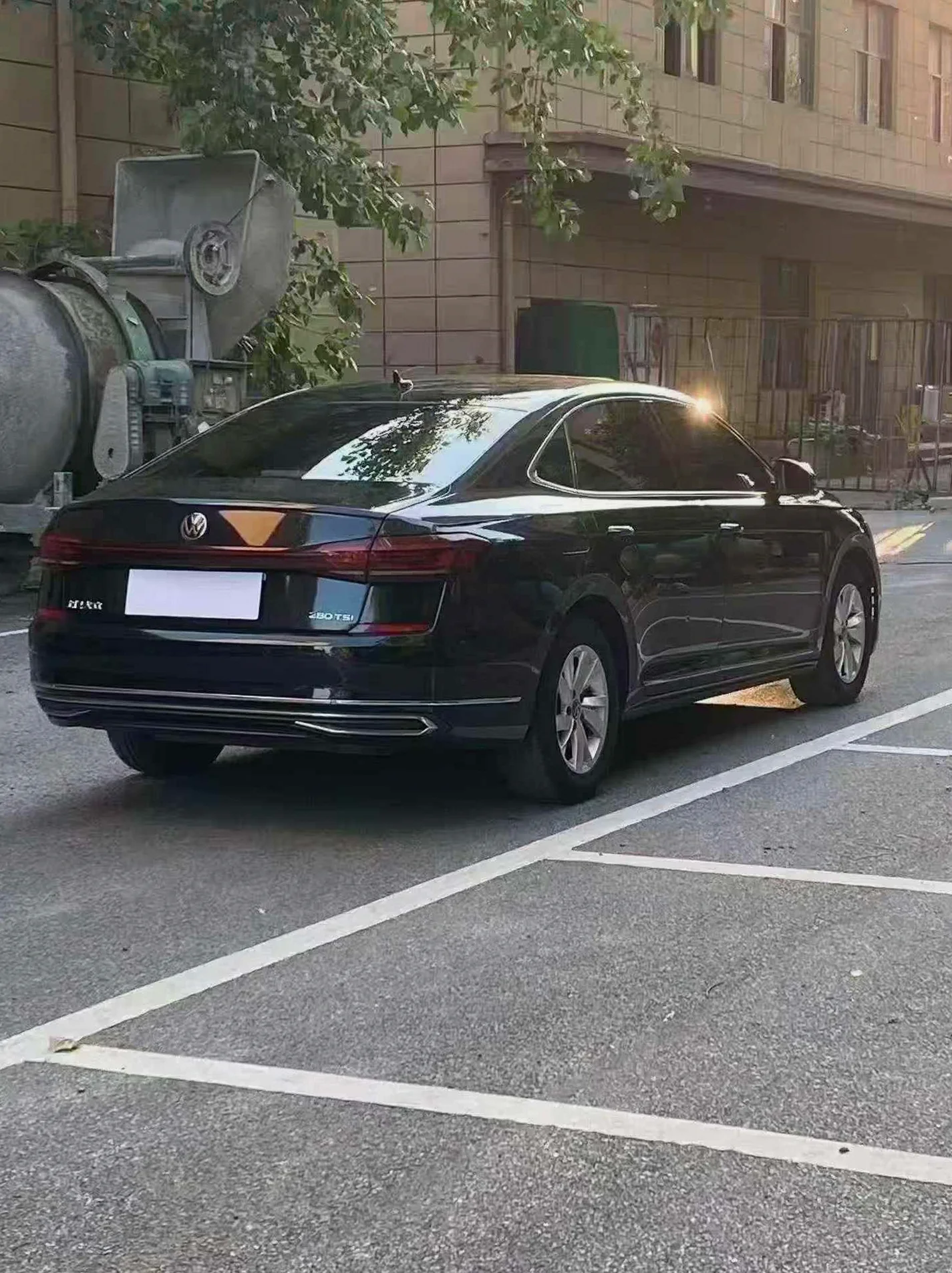 大众帕萨特 后面外观三