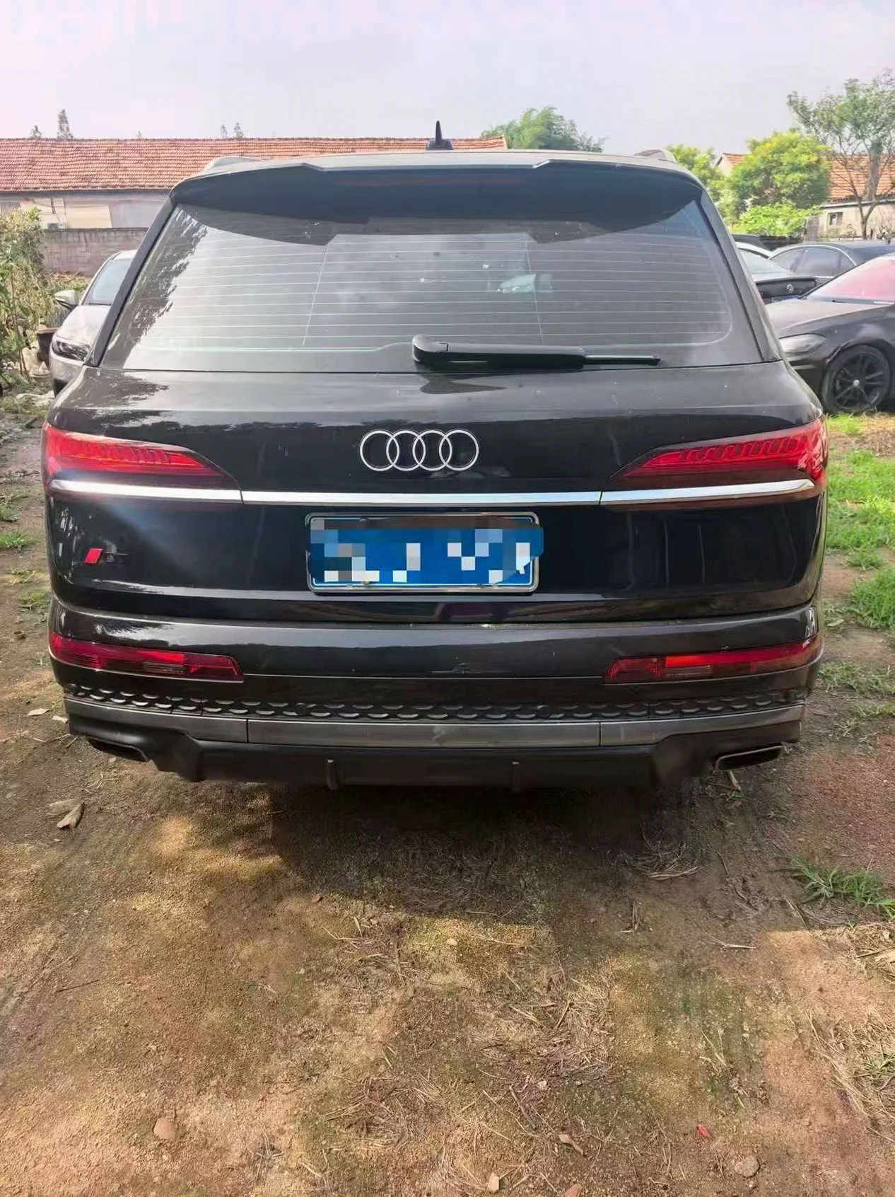 奥迪Q7 正面外观二