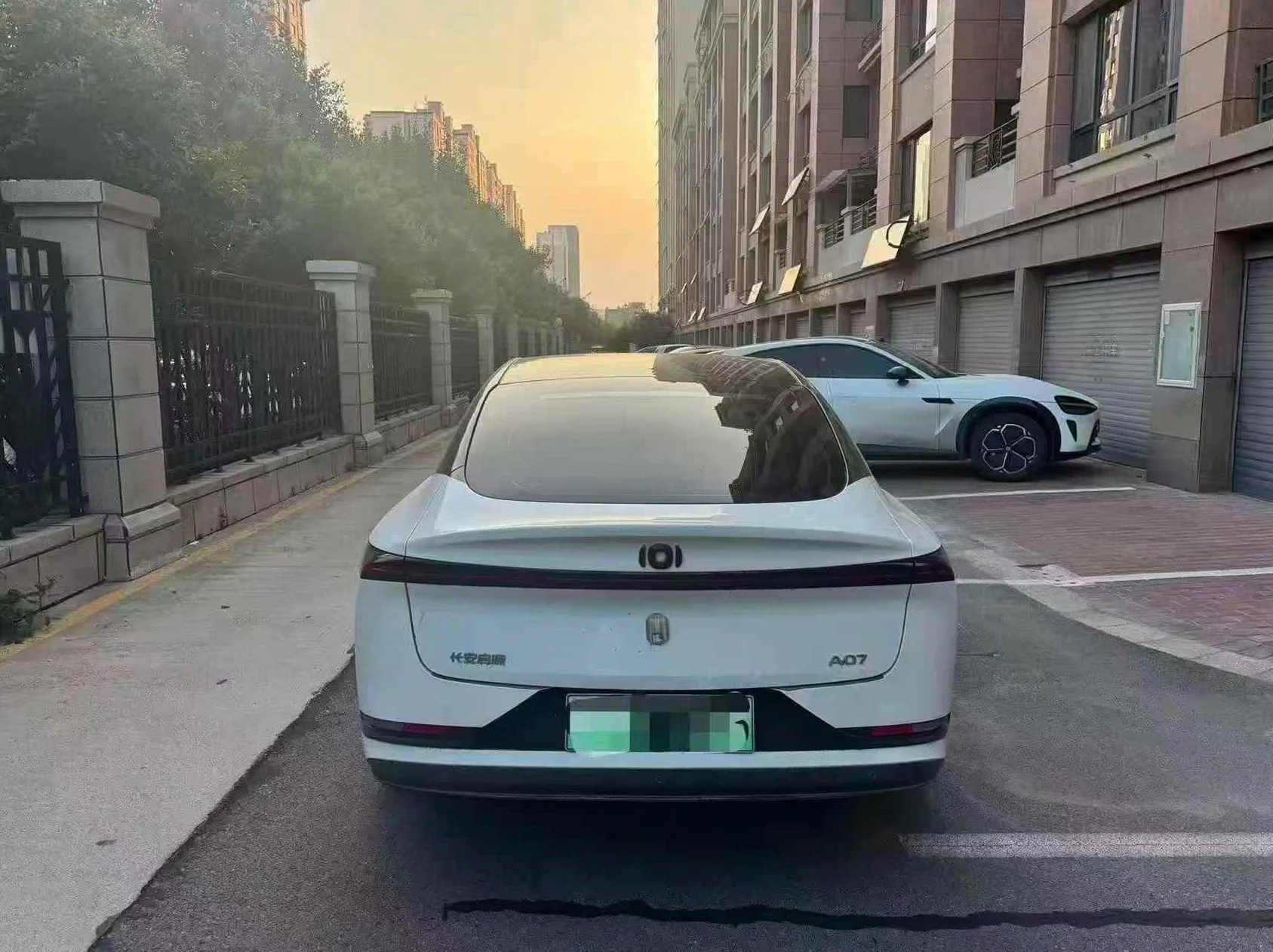 长安汽车启源 后面外观二