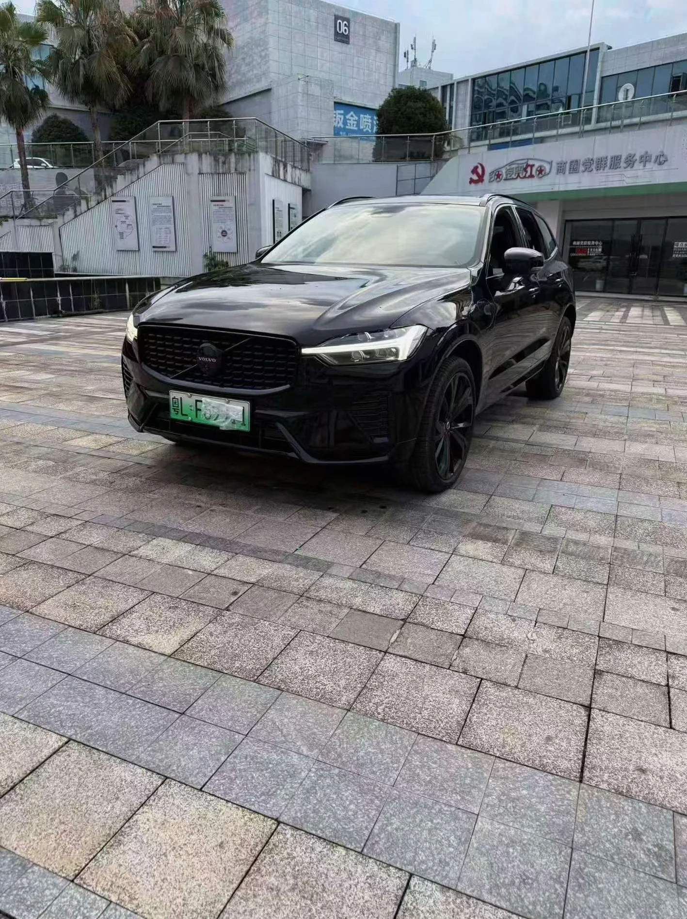 沃尔沃XC60 正面外观三