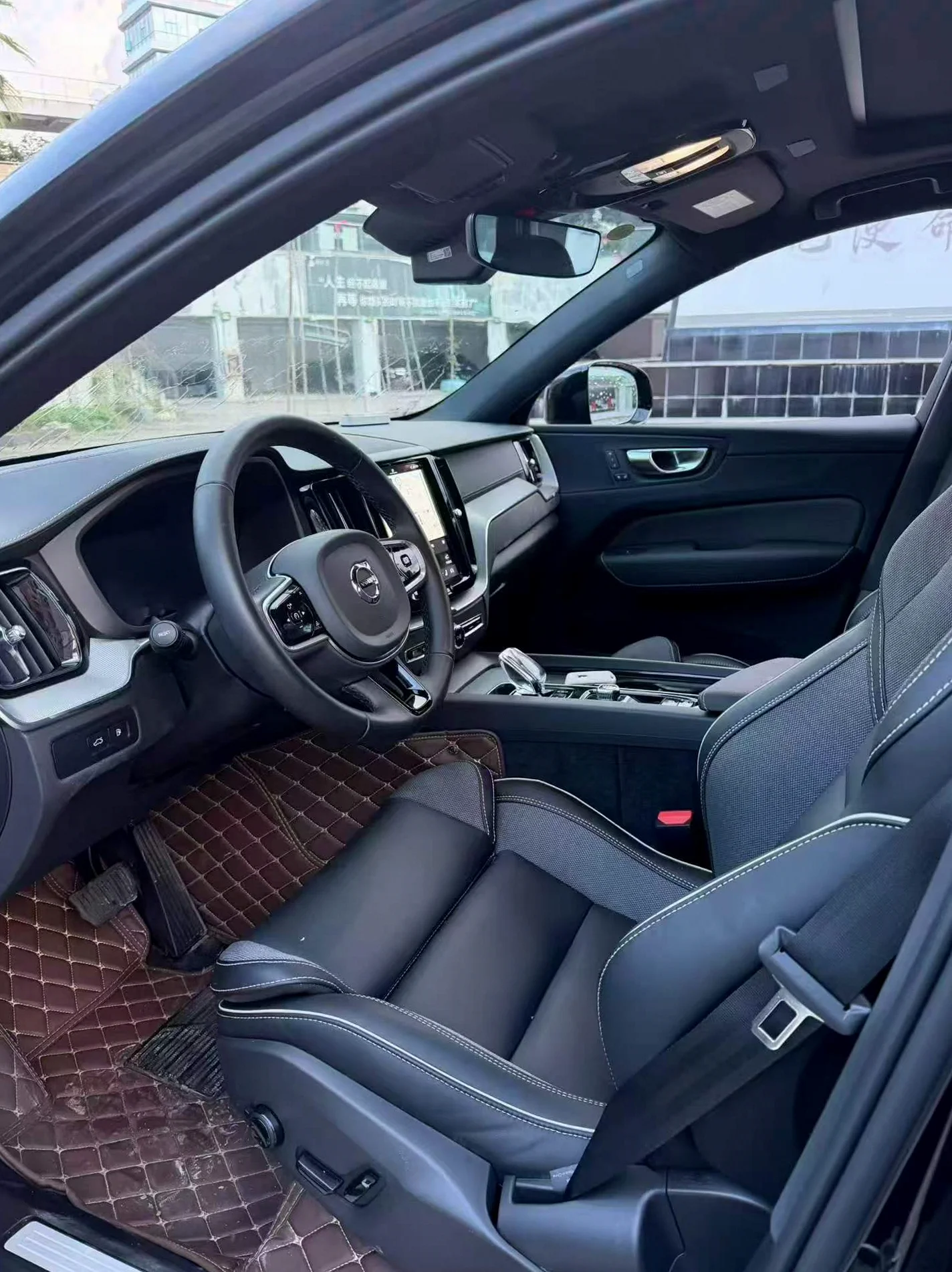 沃尔沃XC60 后面外观二