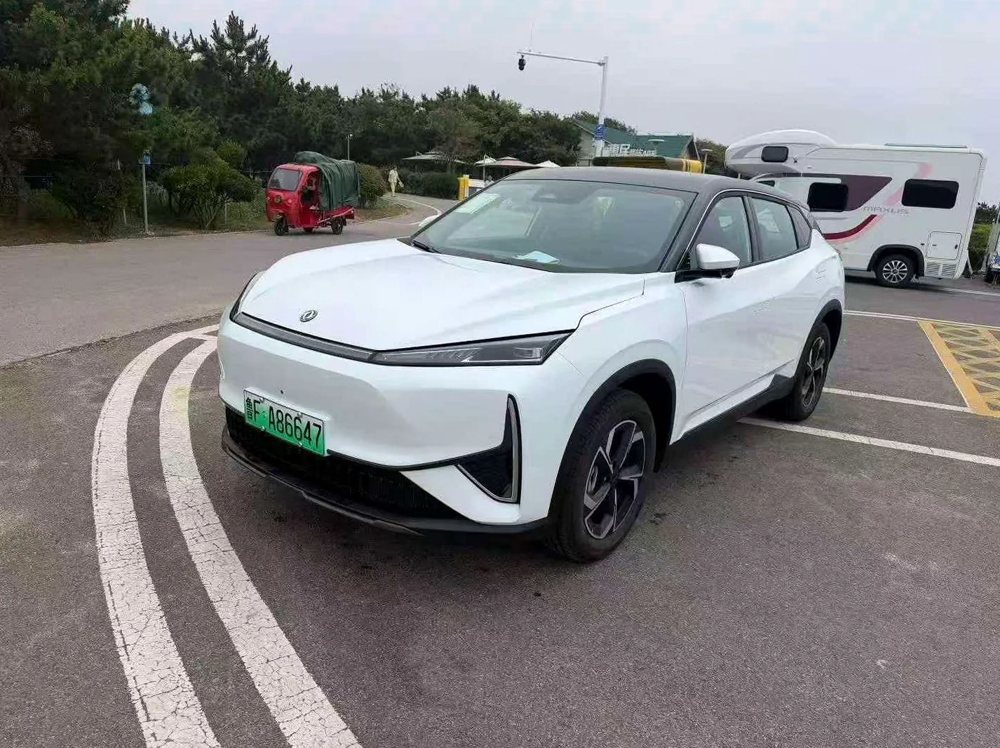 东风L7 正面外观二