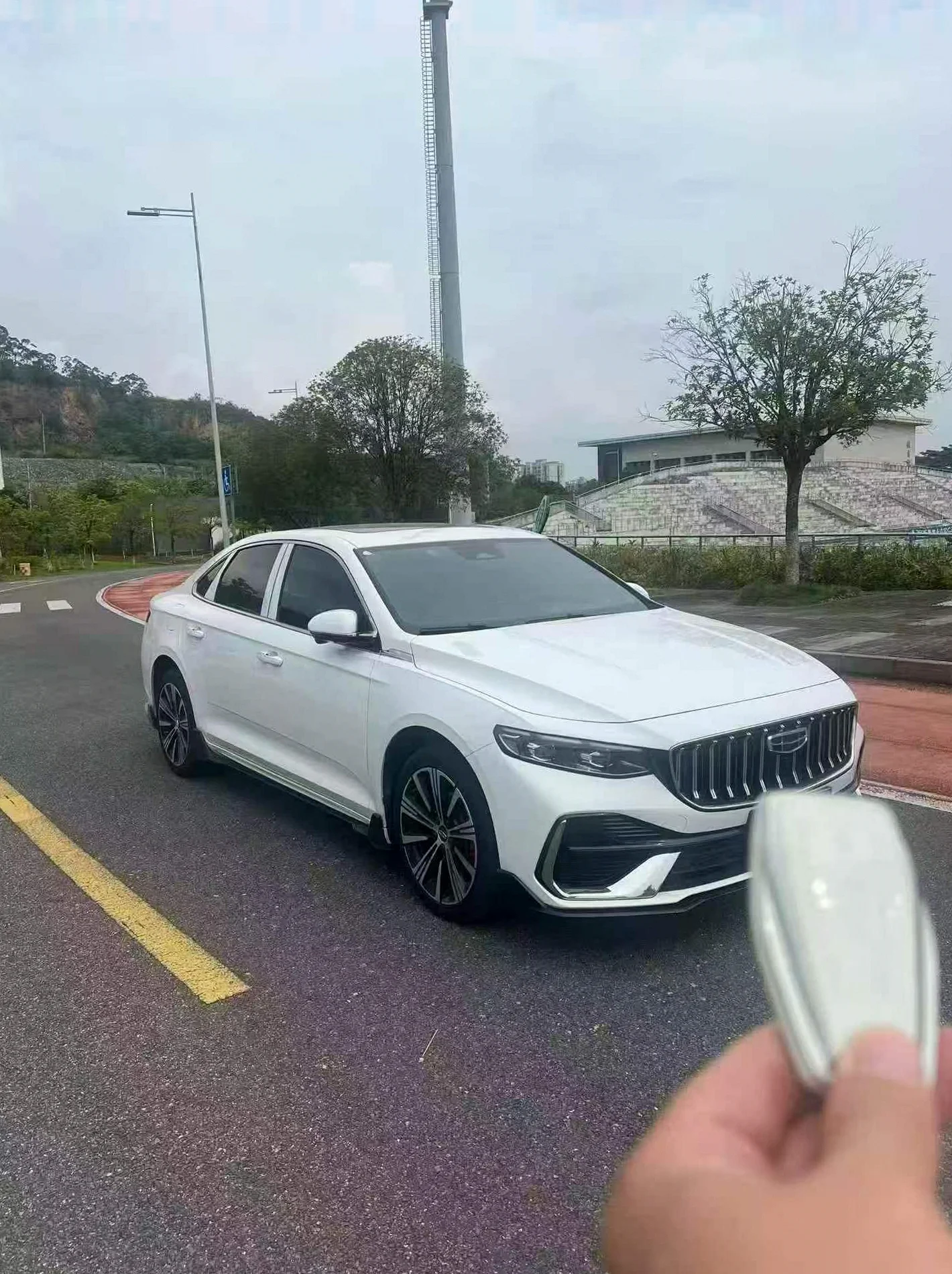 吉利星瑞 正面外观三