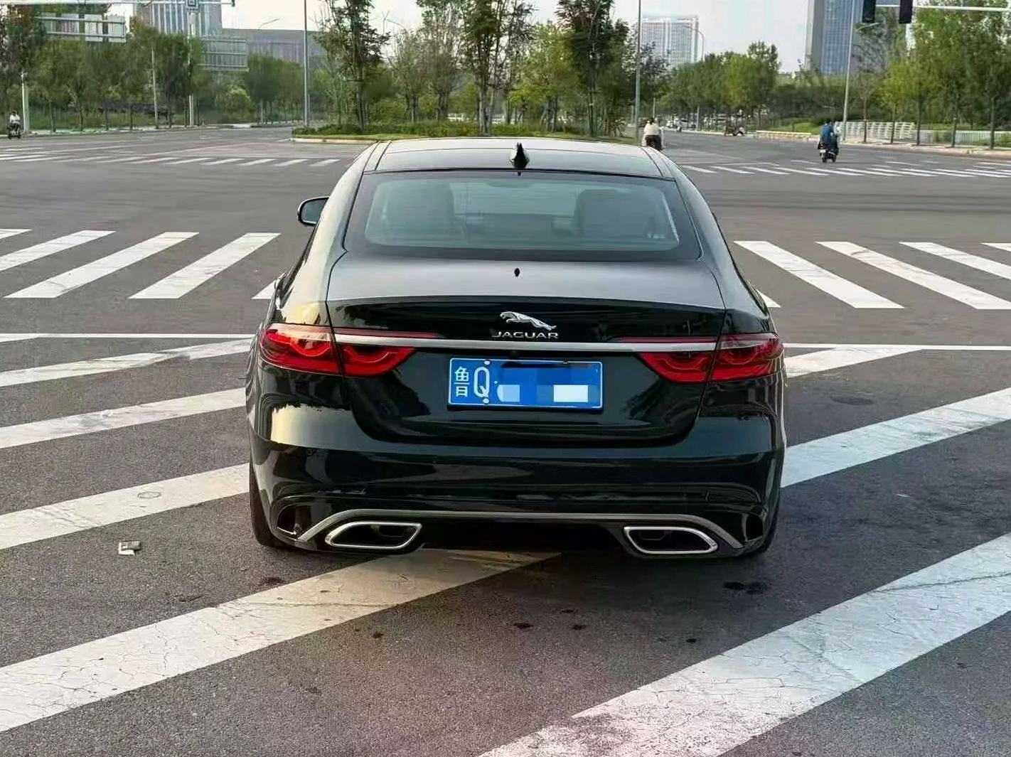 捷豹XFL 后面外观二