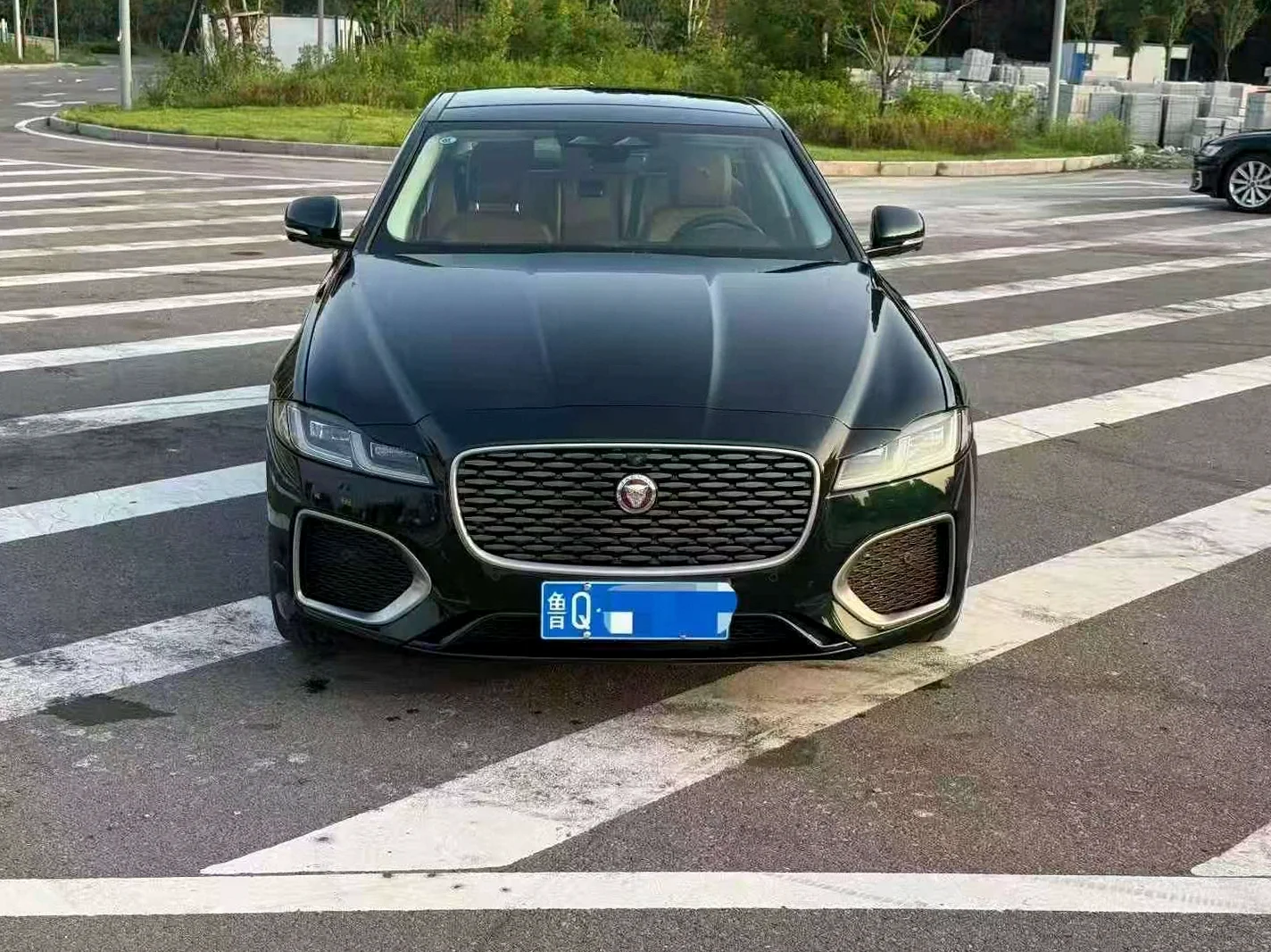 捷豹XFL 正面外观二