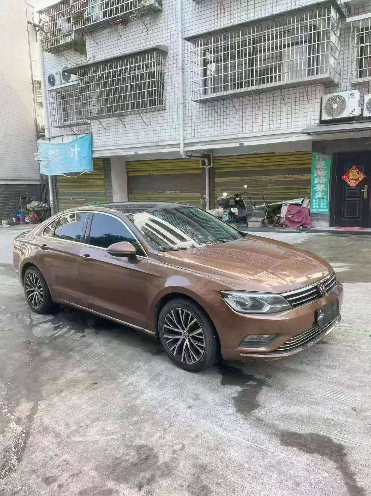 大众凌渡 正面外观二