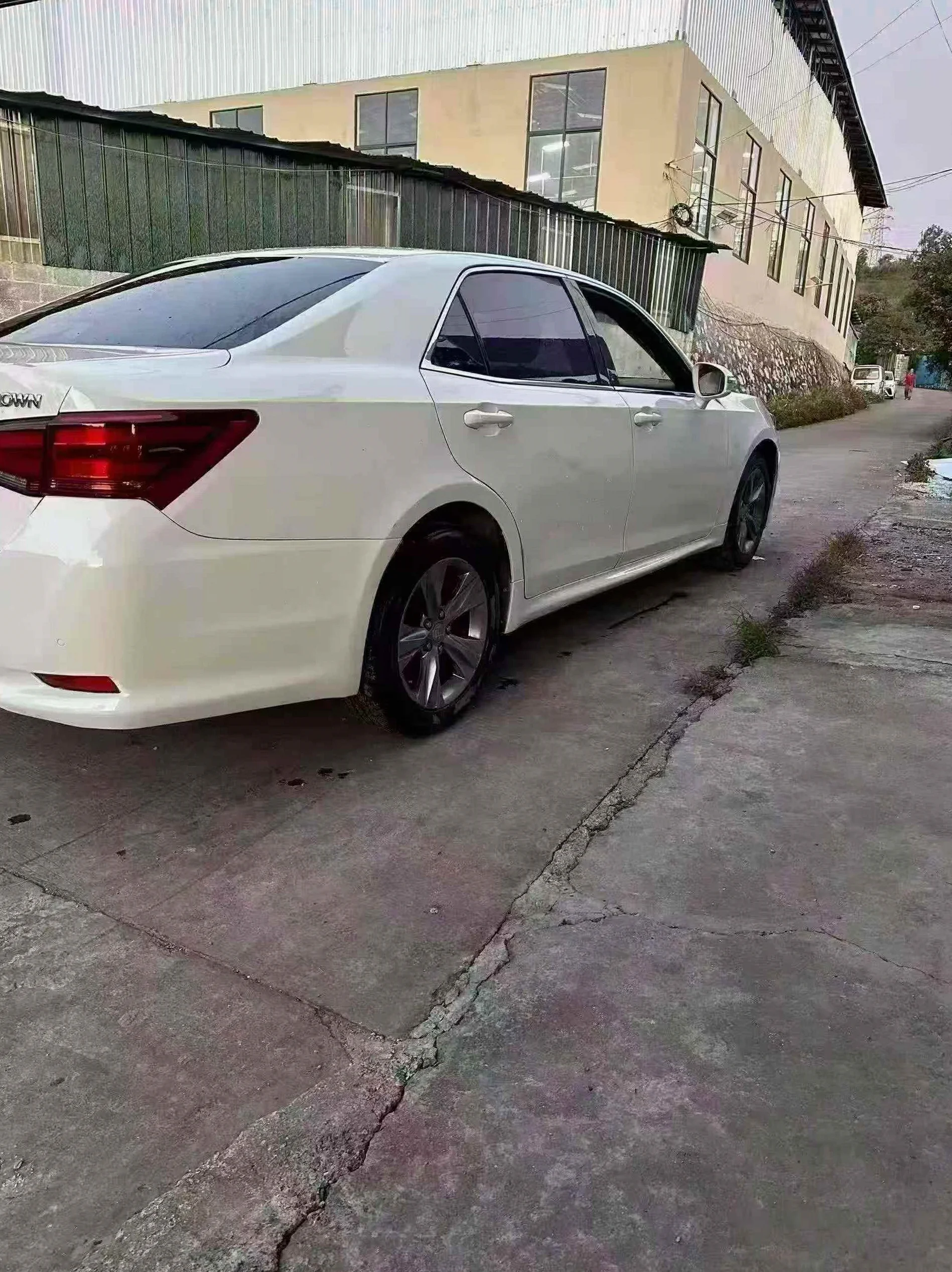 丰田皇冠 驾驶室
