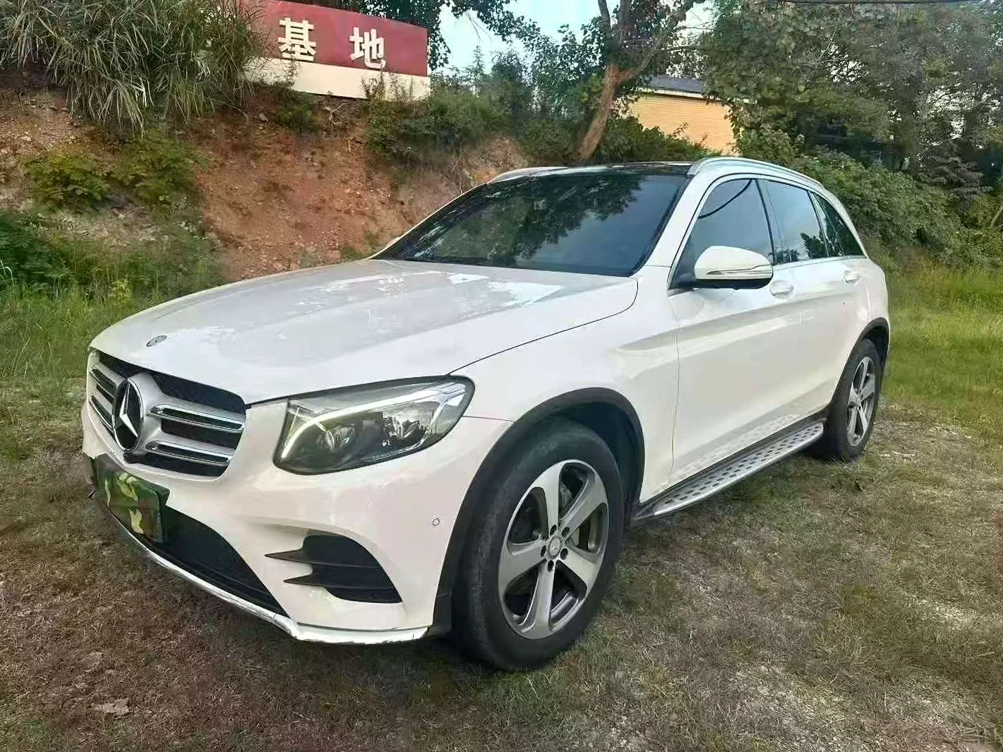 奔驰GLC 正面外观三