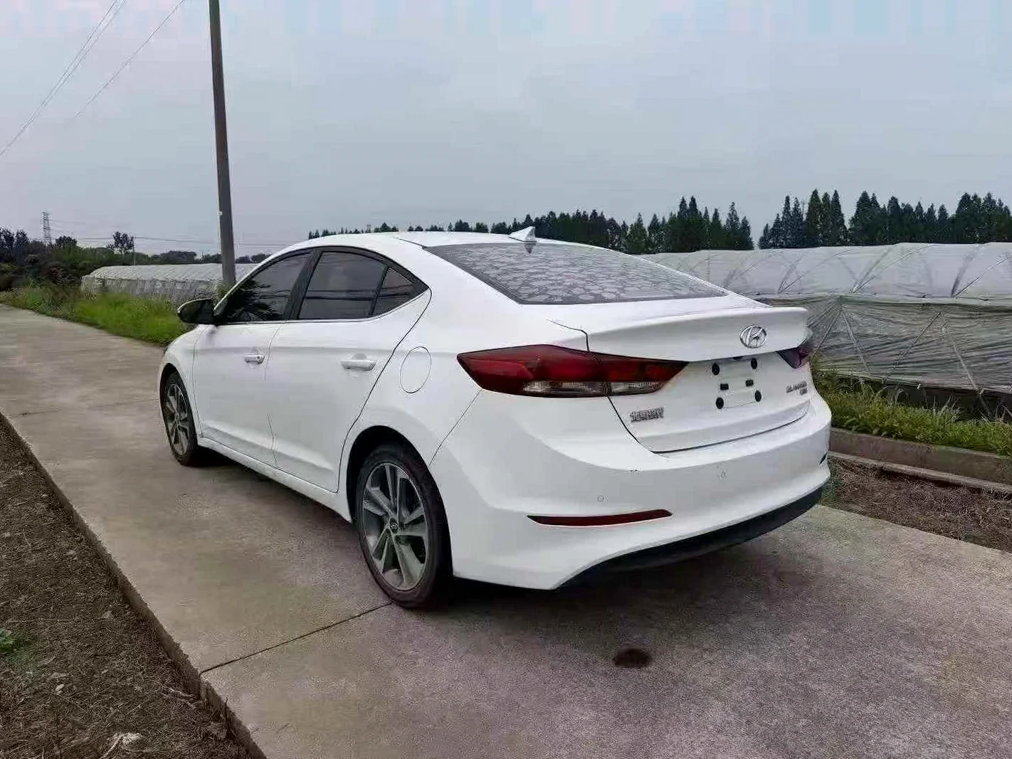 现代领动 内饰后排