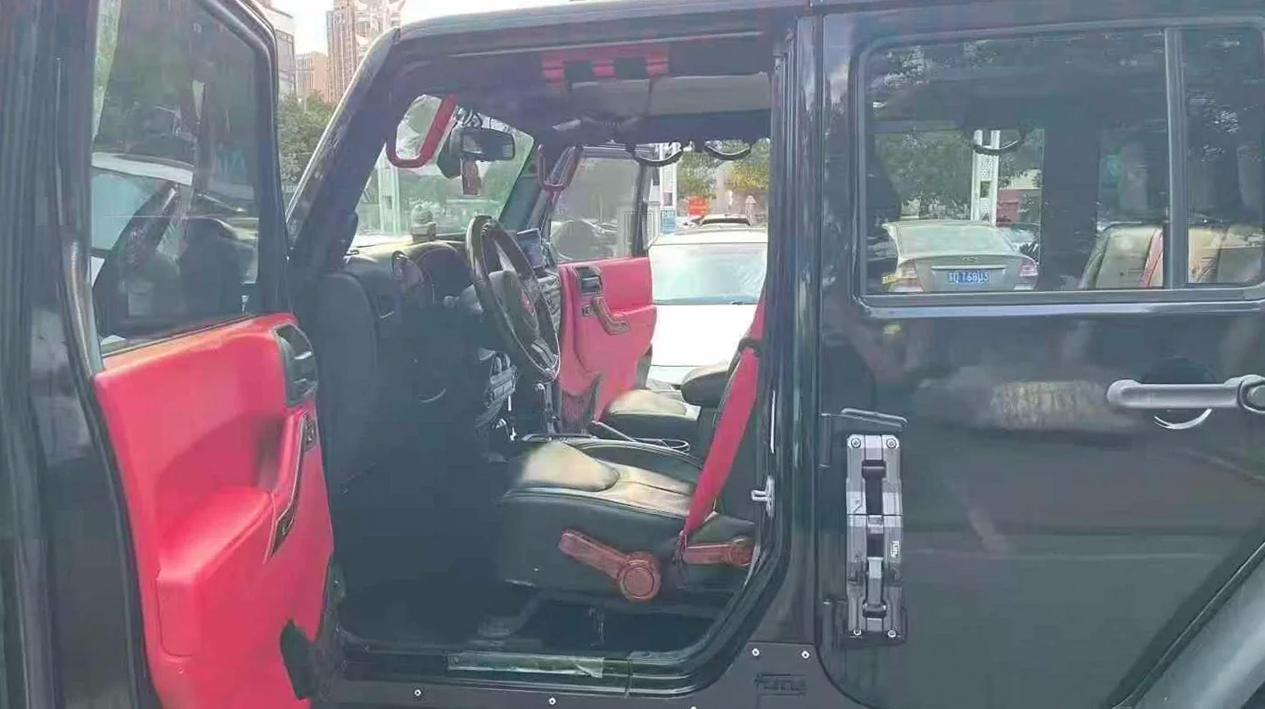 Jeep牧马人 后面外观三