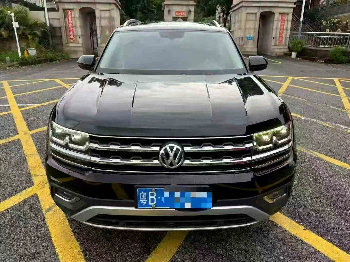 大众途昂 正面外观二