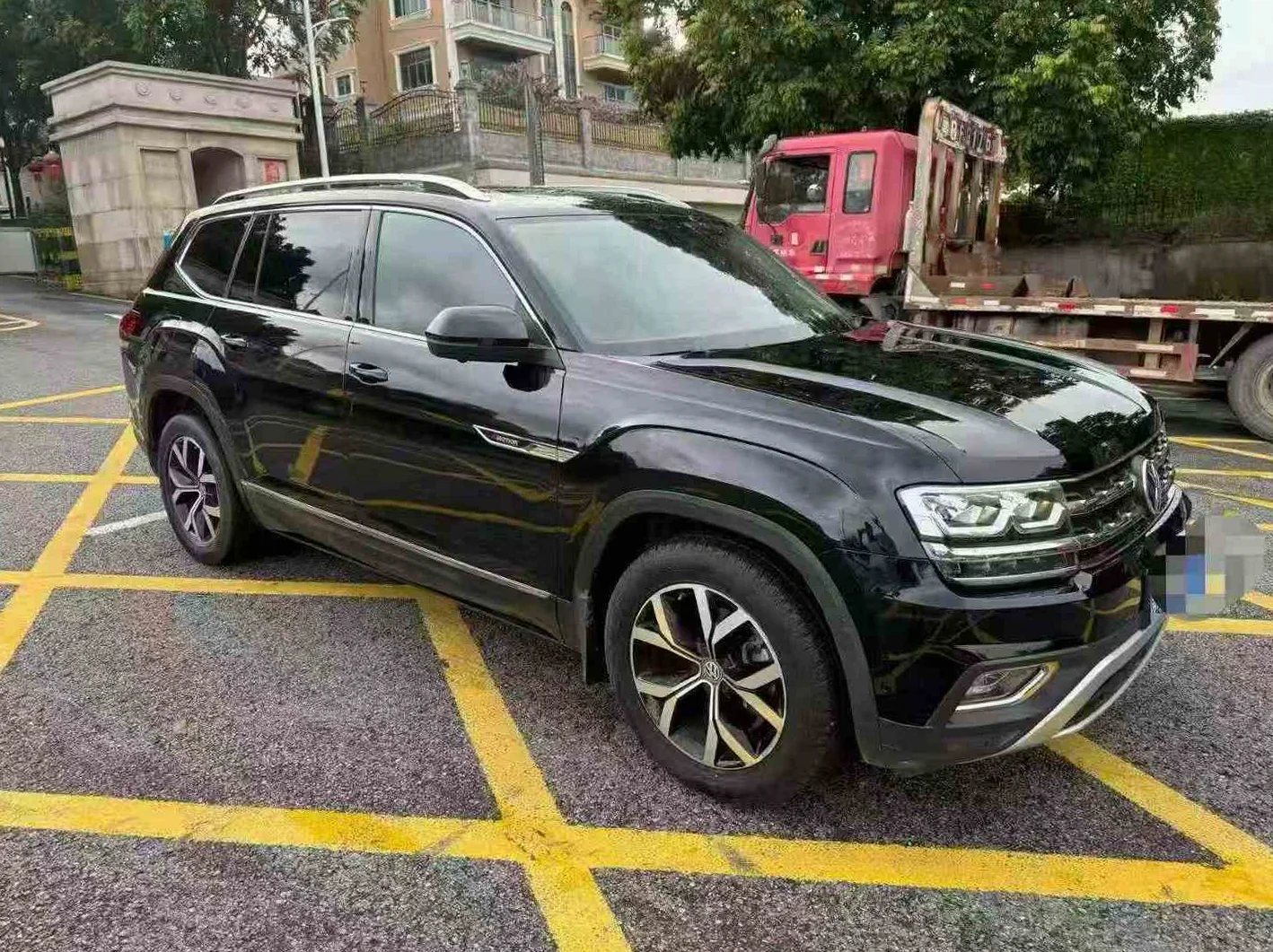 大众途昂 正面外观三