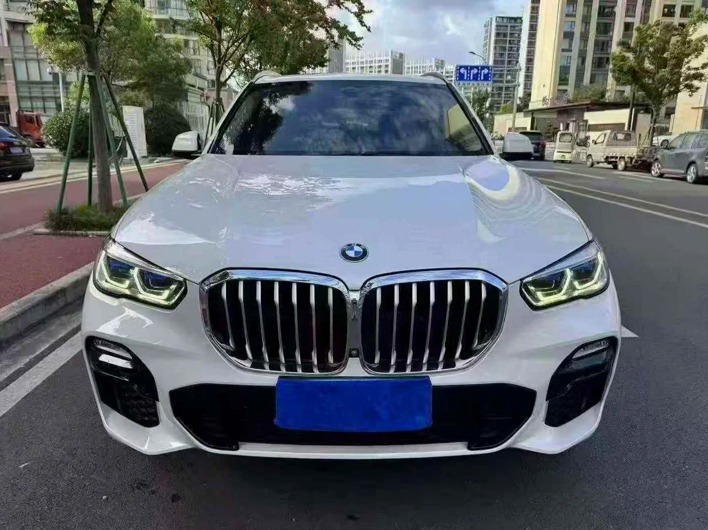 2020款宝马X5 xDrive40i M运动套装