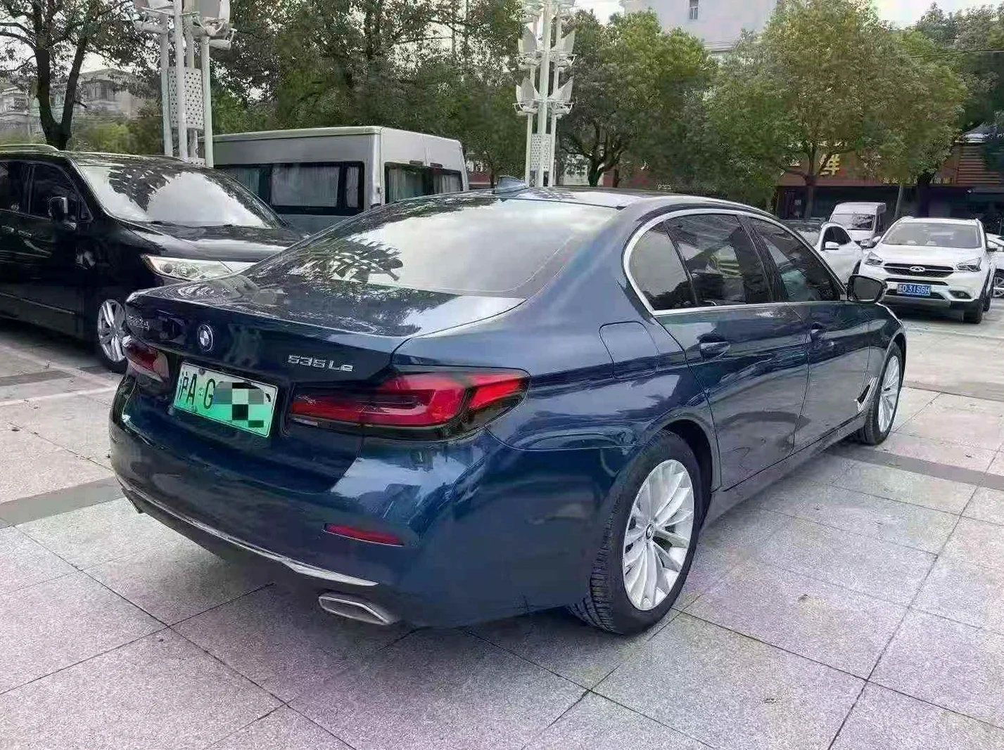 宝马5系 驾驶室