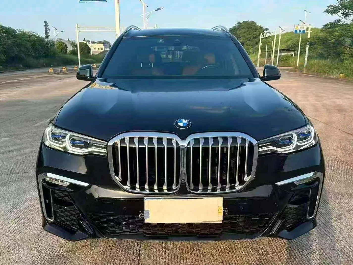 21款宝马X7 3.0T尊享6座