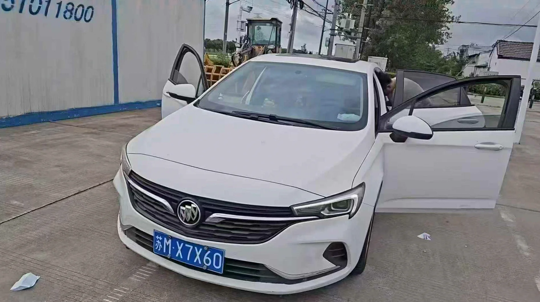准2021年别克威朗15T自动