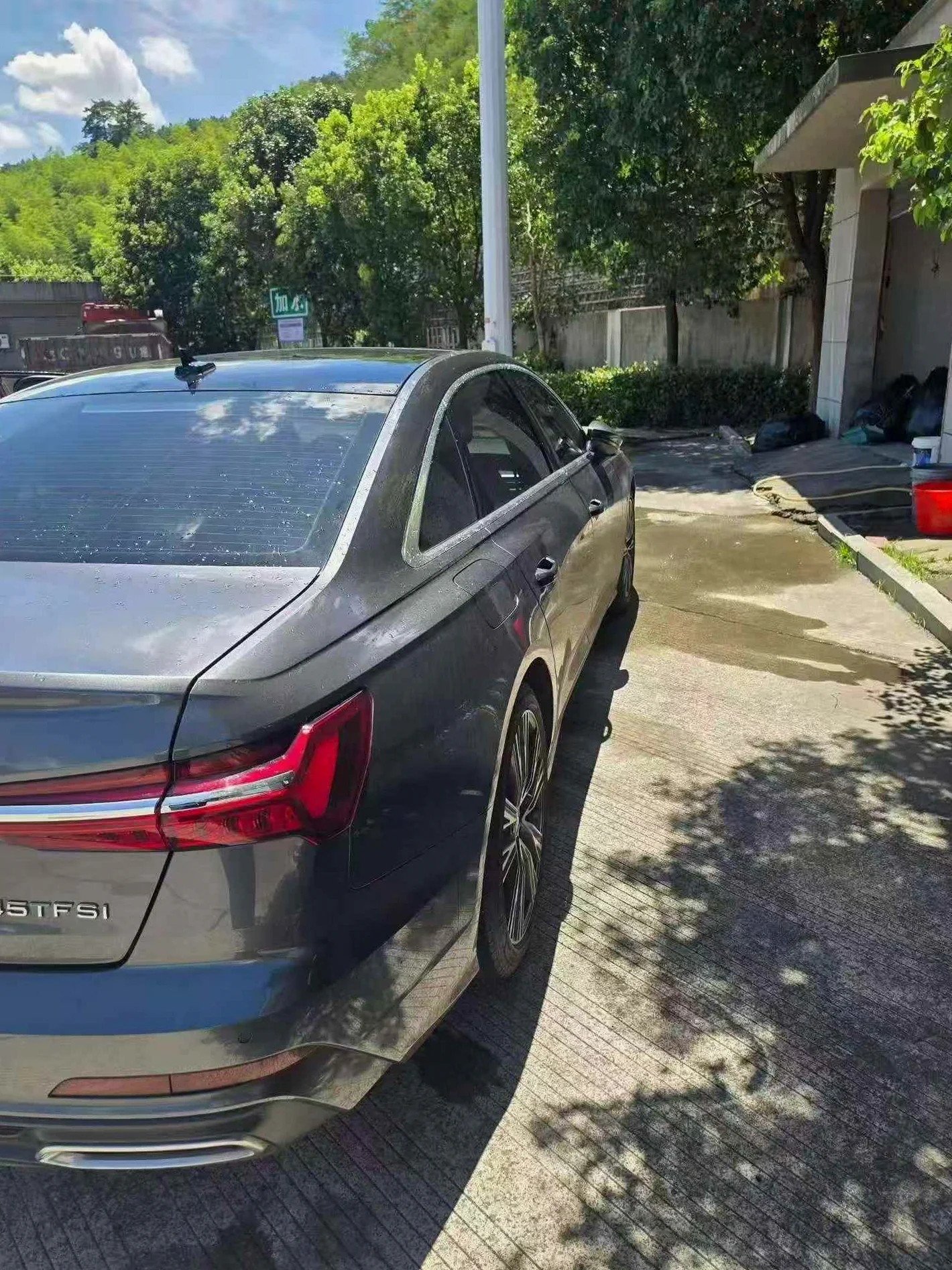 奥迪A6L 驾驶室