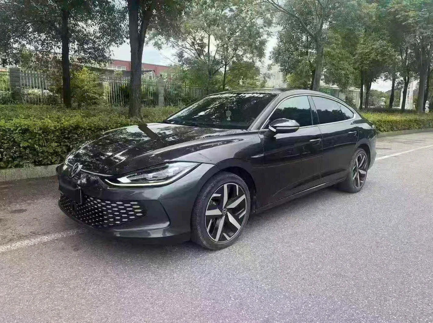 大众凌渡 正面外观二