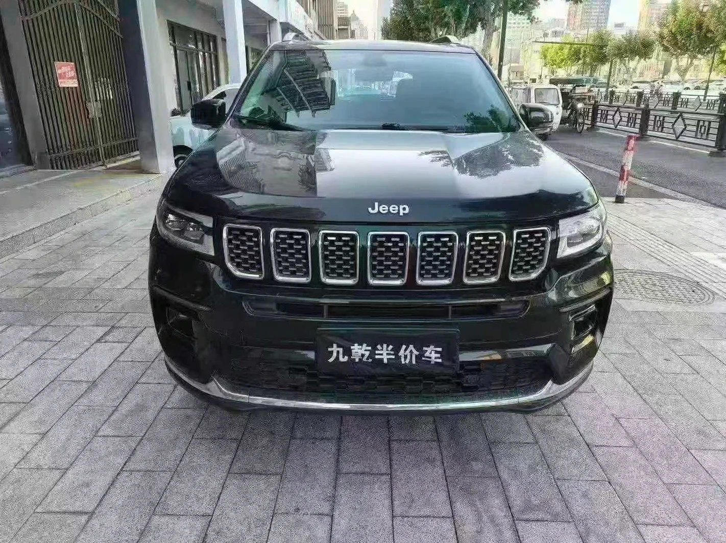 22年Jeep大指挥官2.0T豪华版