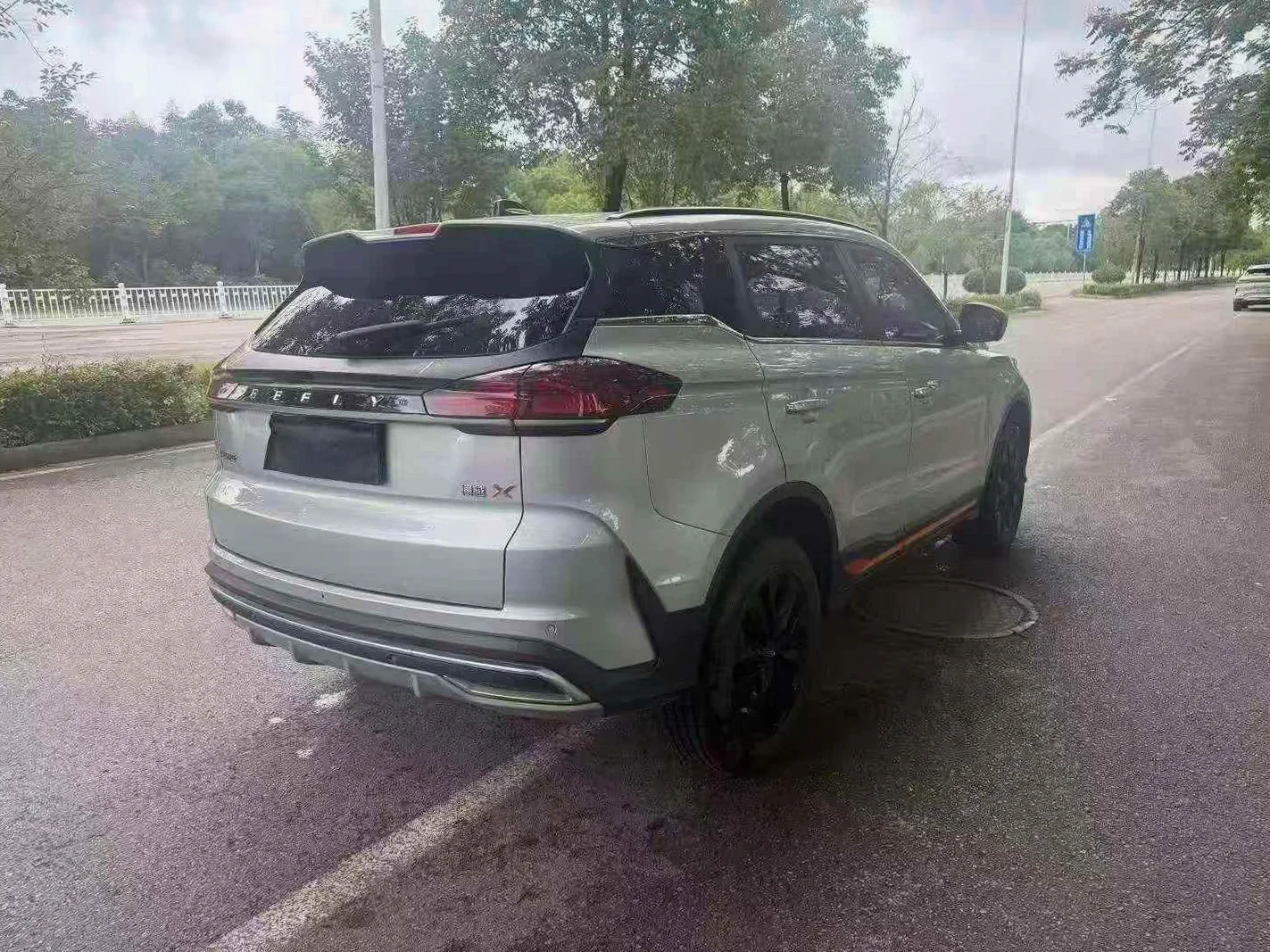 吉利博越 驾驶室