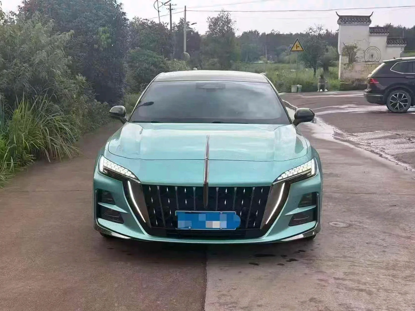 2023款红旗H6顶配