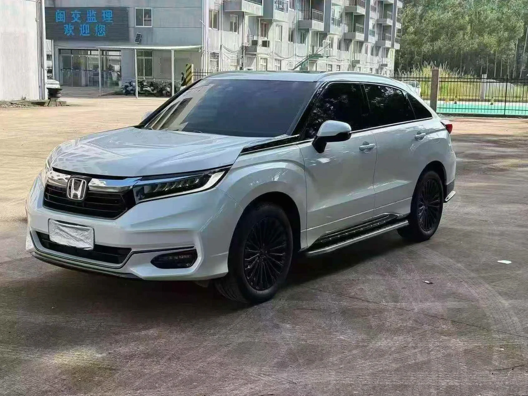 本田冠道 正面外观三