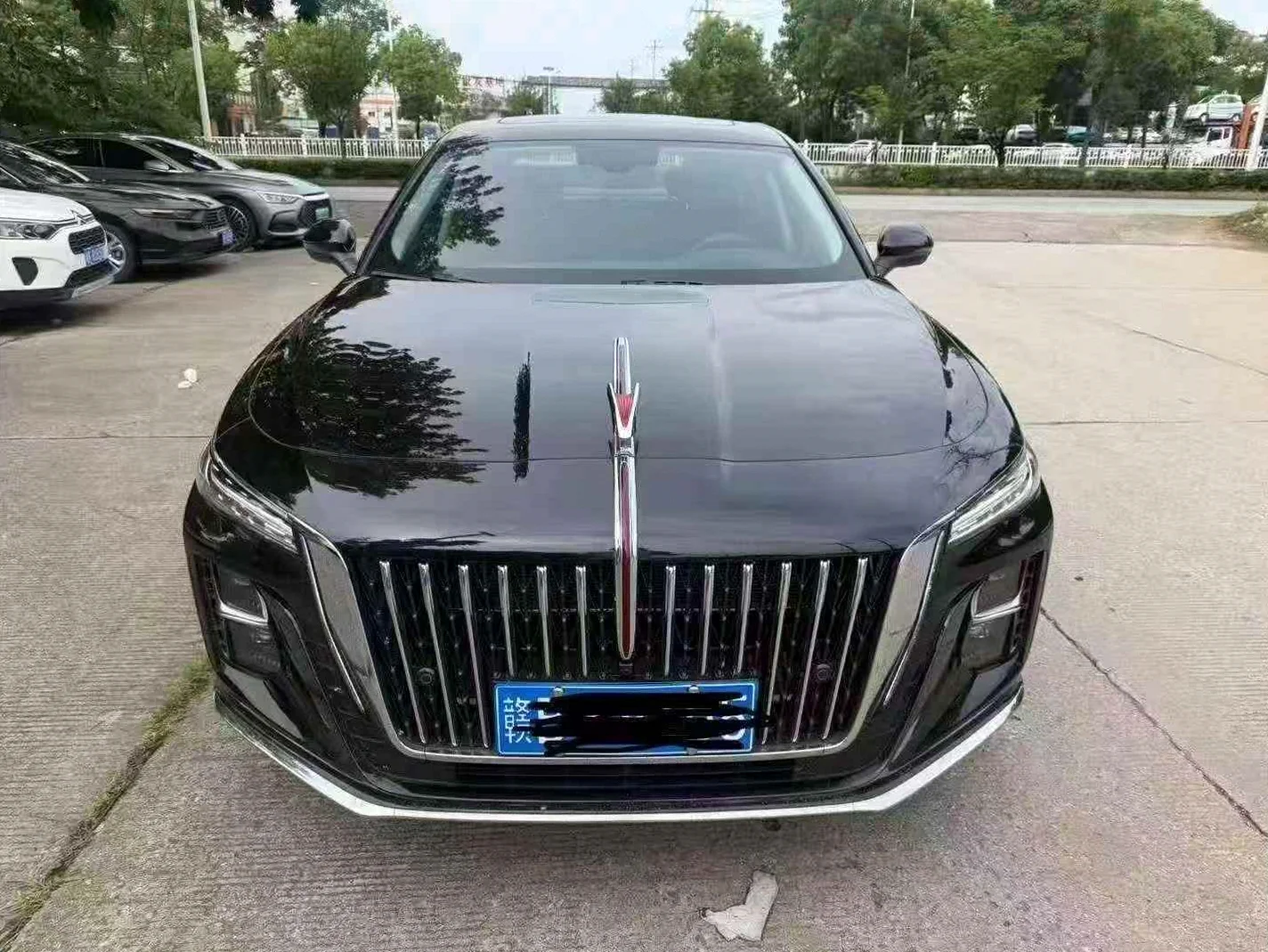 2025款红旗H5 1.5T自动天窗