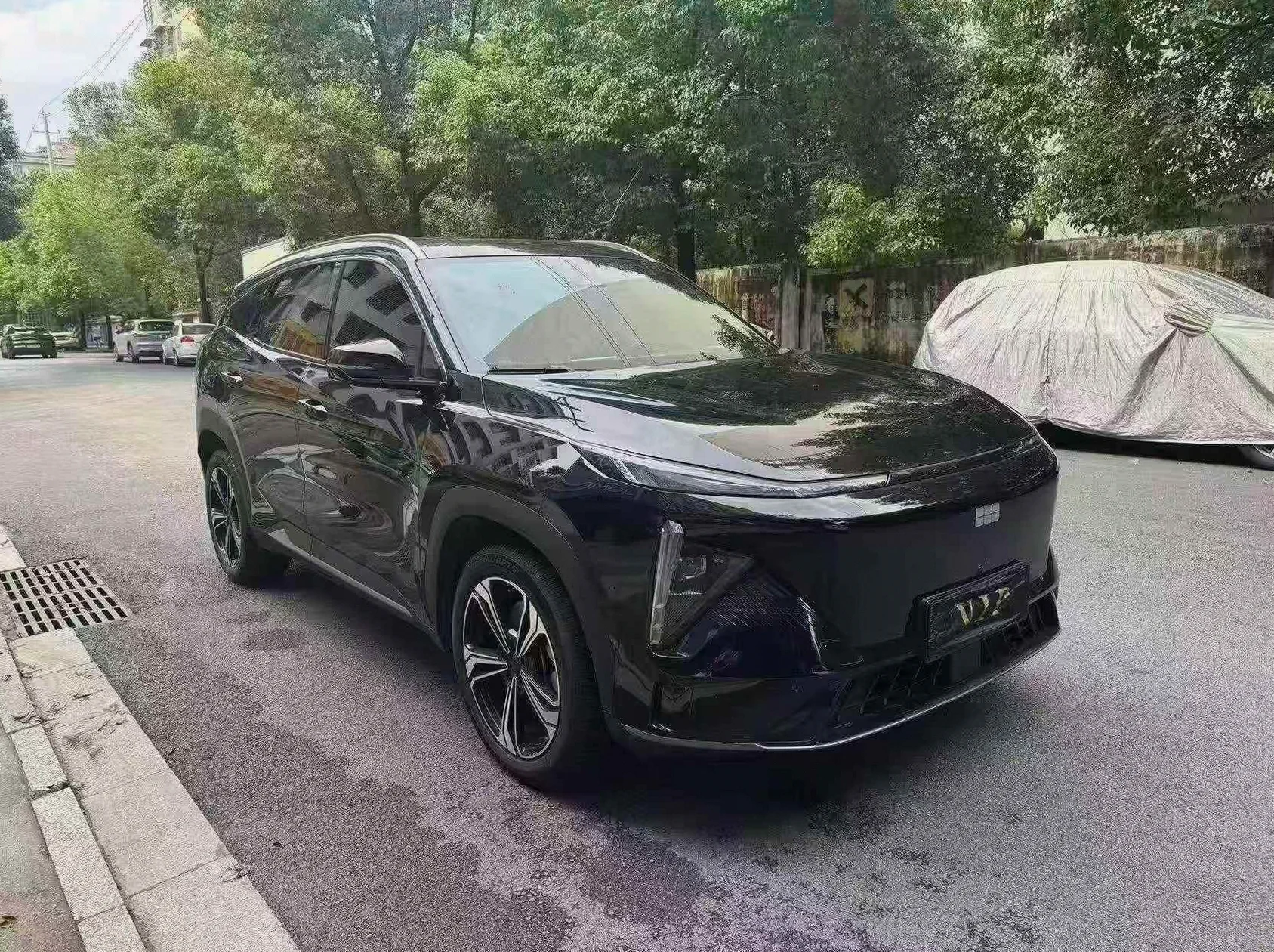 吉利银河 正面外观三