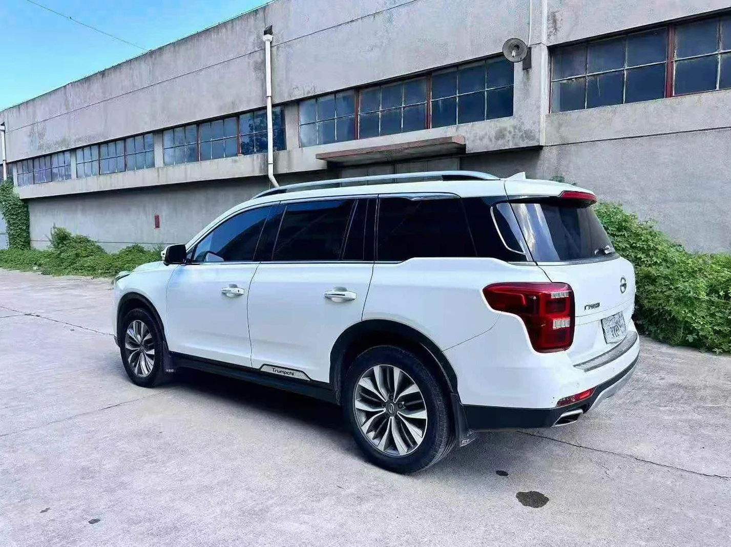 传祺GS8 后面外观一