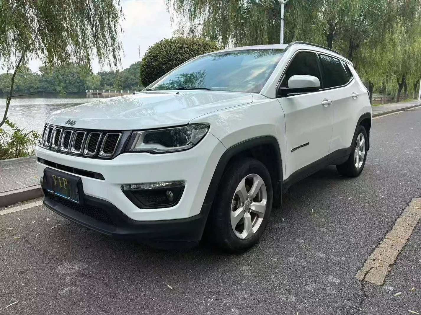 Jeep指南者 正面外观三