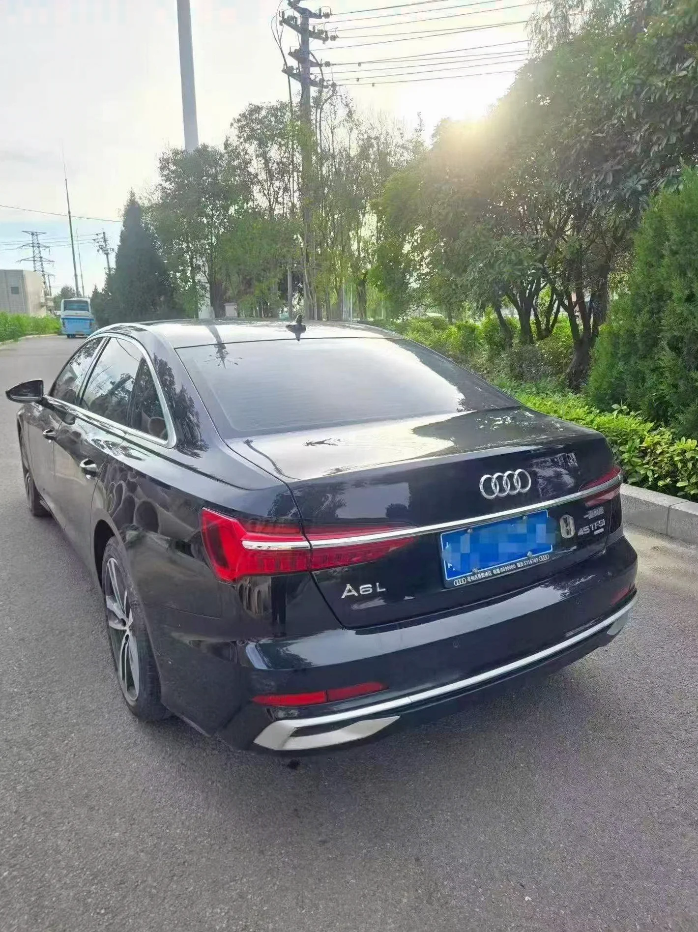 奥迪A6L 后面外观二