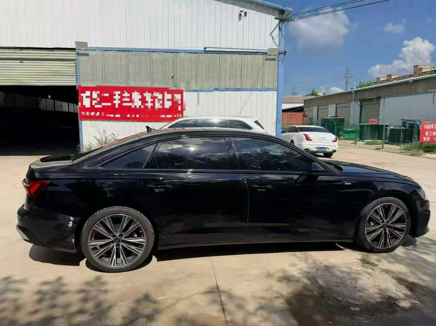 奥迪A6L 后面外观三