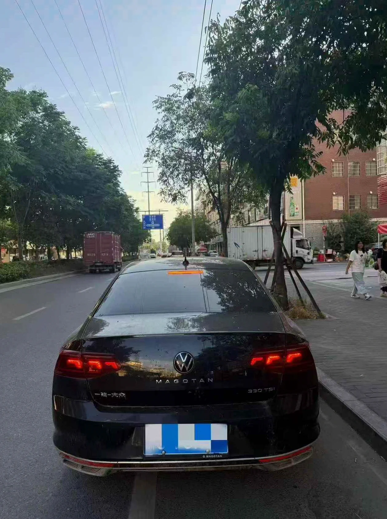 大众迈腾 正面外观三