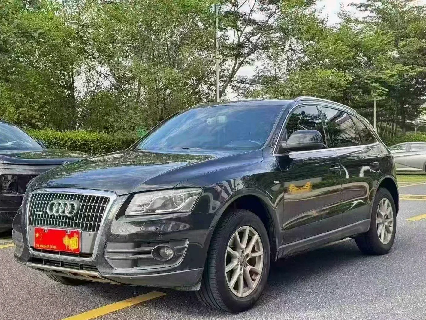 奥迪Q5 正面外观三