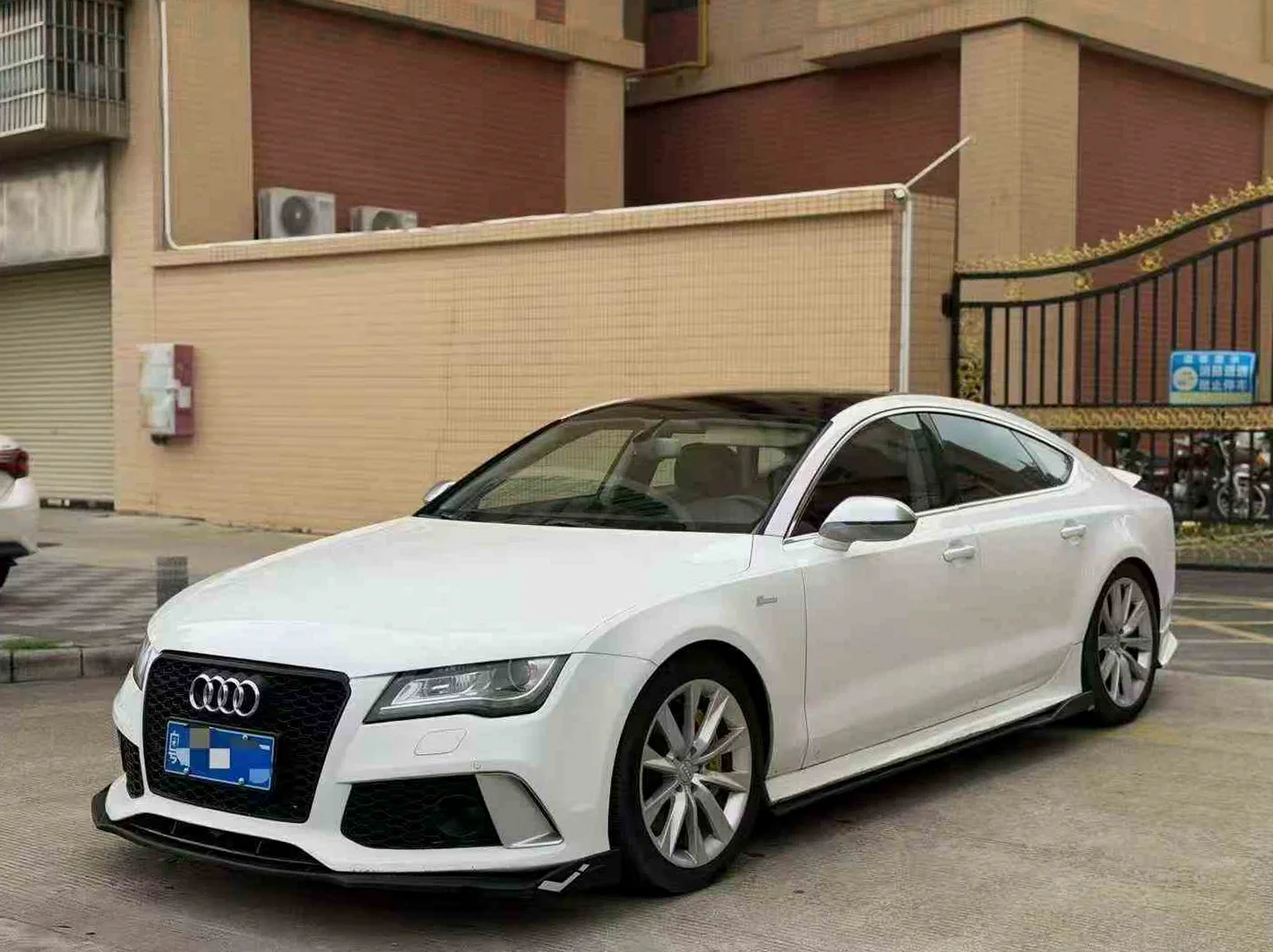 准14年奥迪A7L 3.0T四驱