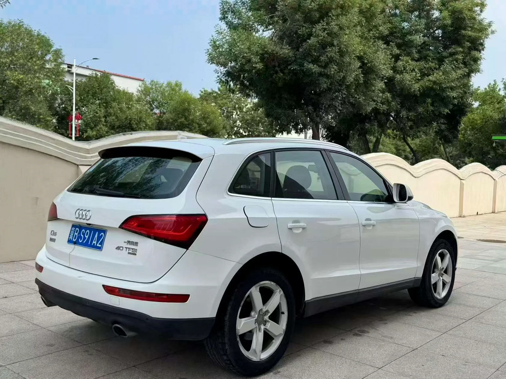 奥迪Q5 后面外观二
