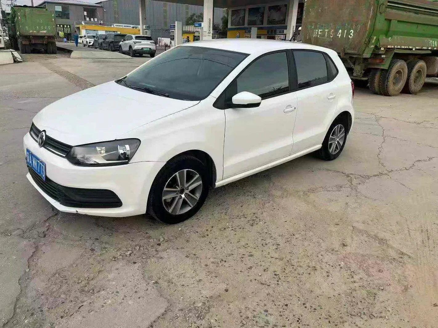 大众polo 正面外观二