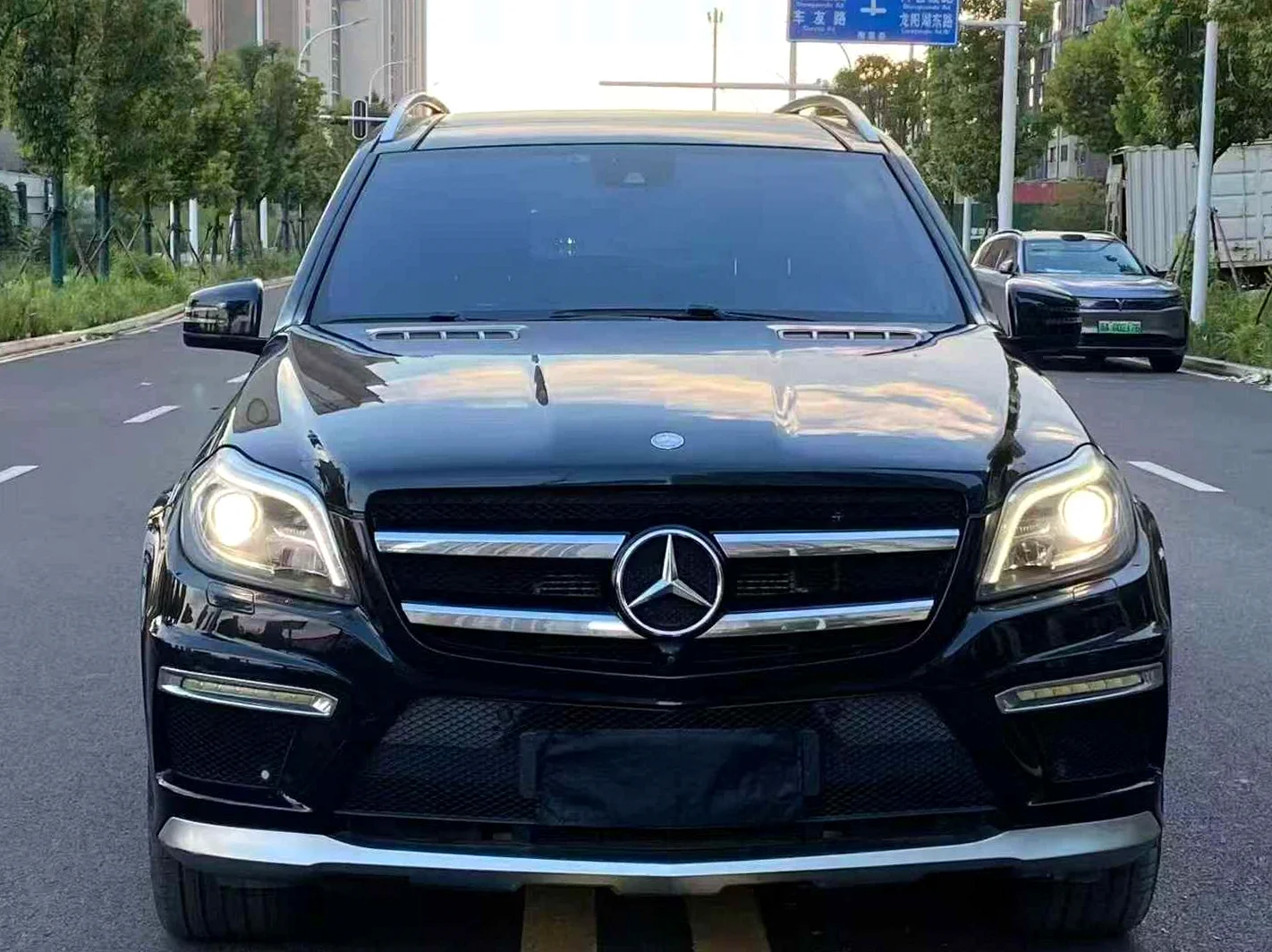 16年奔驰AMG GL63 四驱5.5T