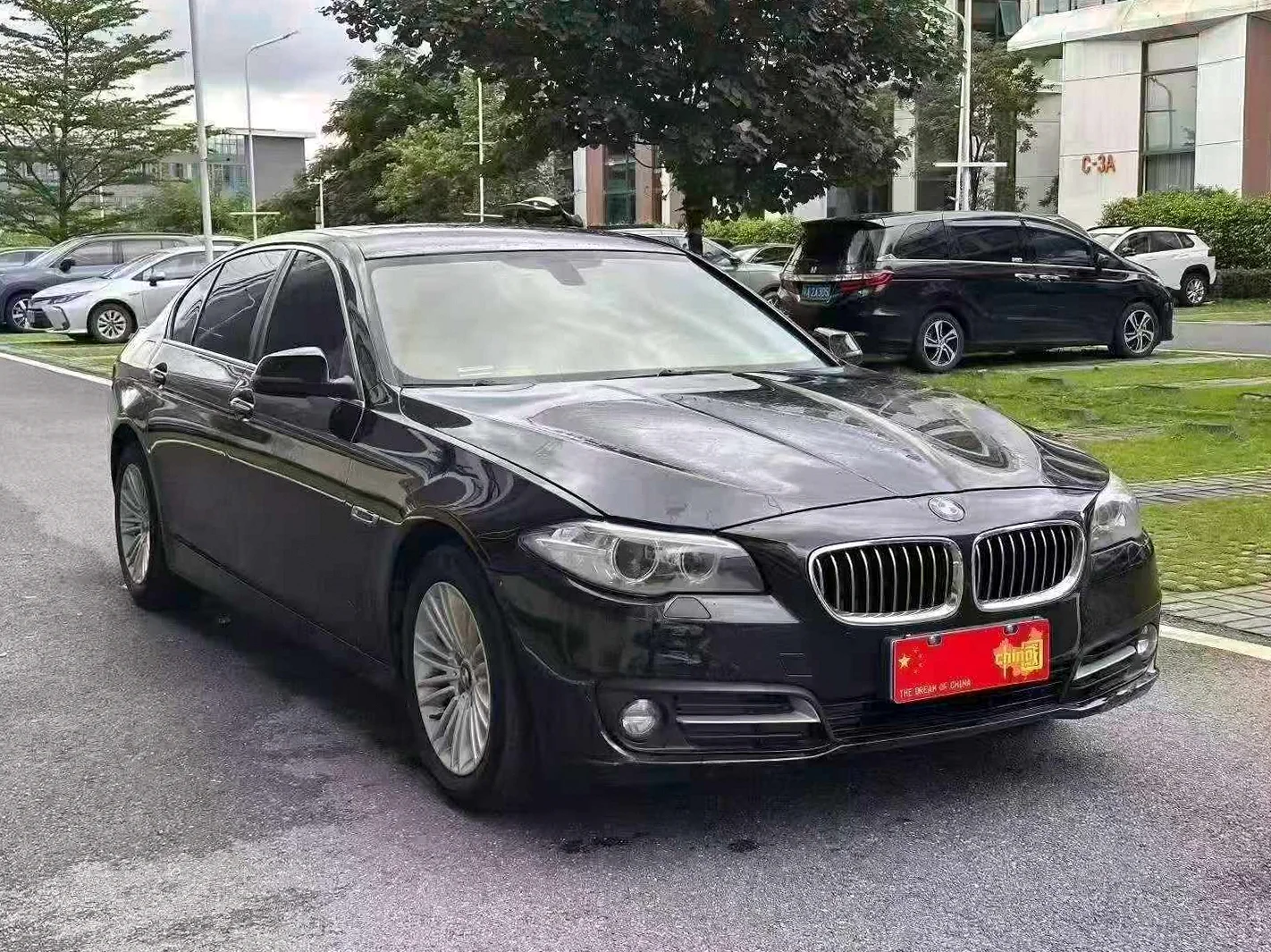 16年宝马525Li 2.0T豪华版