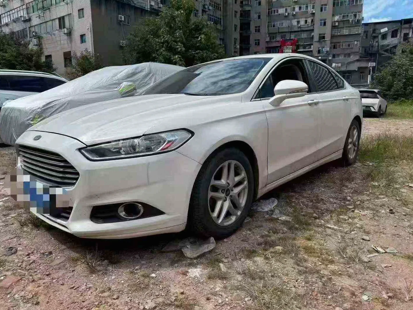 福特蒙迪欧 正面外观二