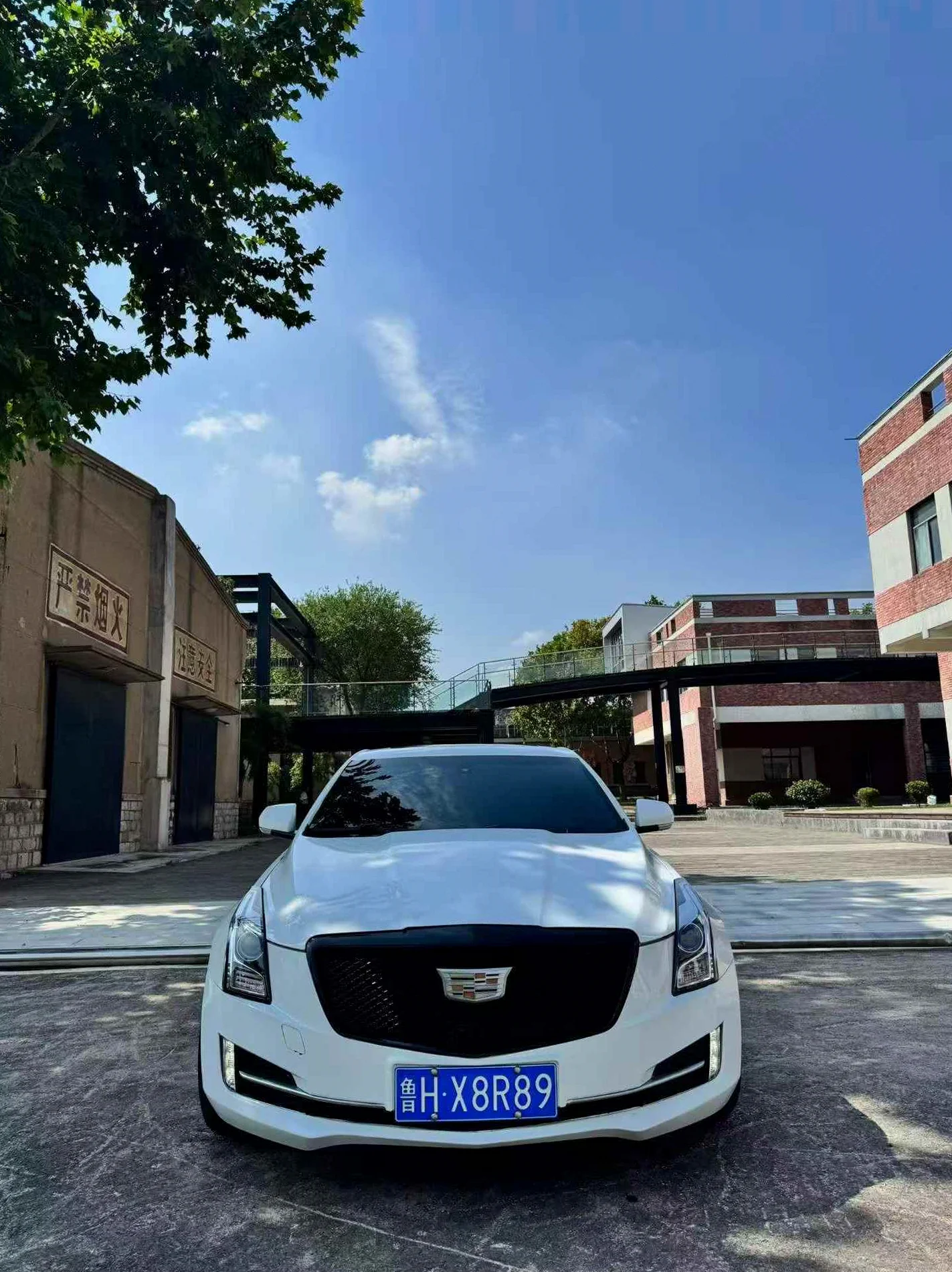 凯迪拉克ATS 正面外观二