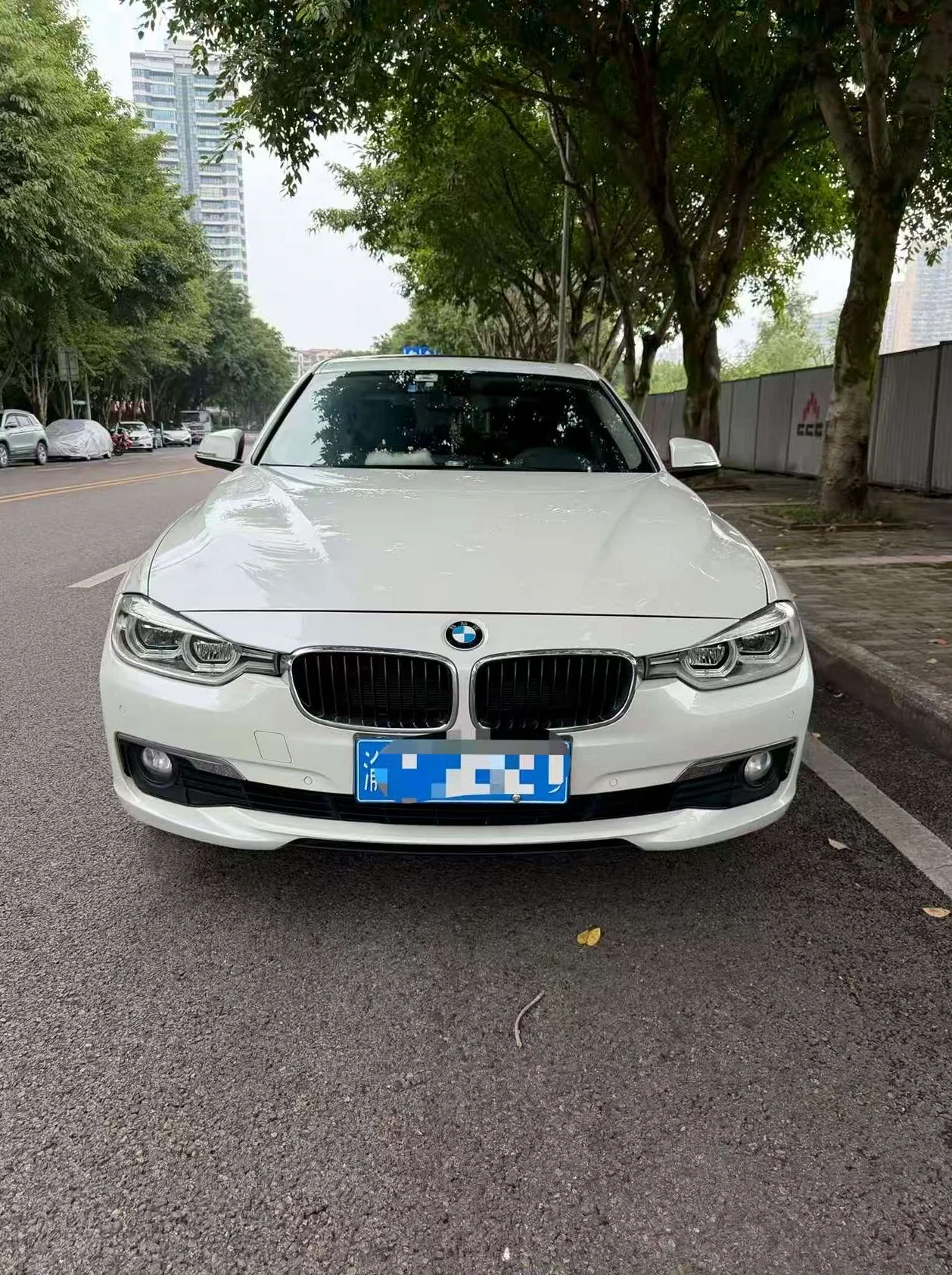 17年宝马320Li 2.0T后驱