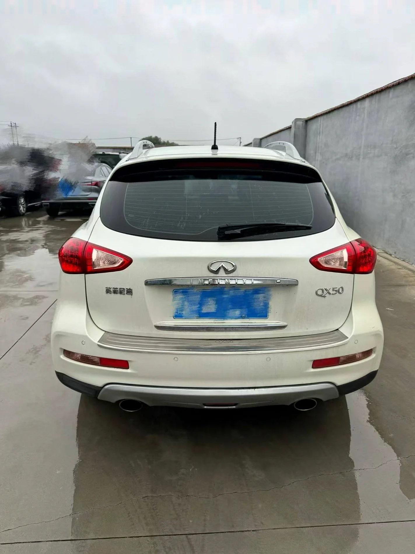 英菲尼迪QX50 正面外观三