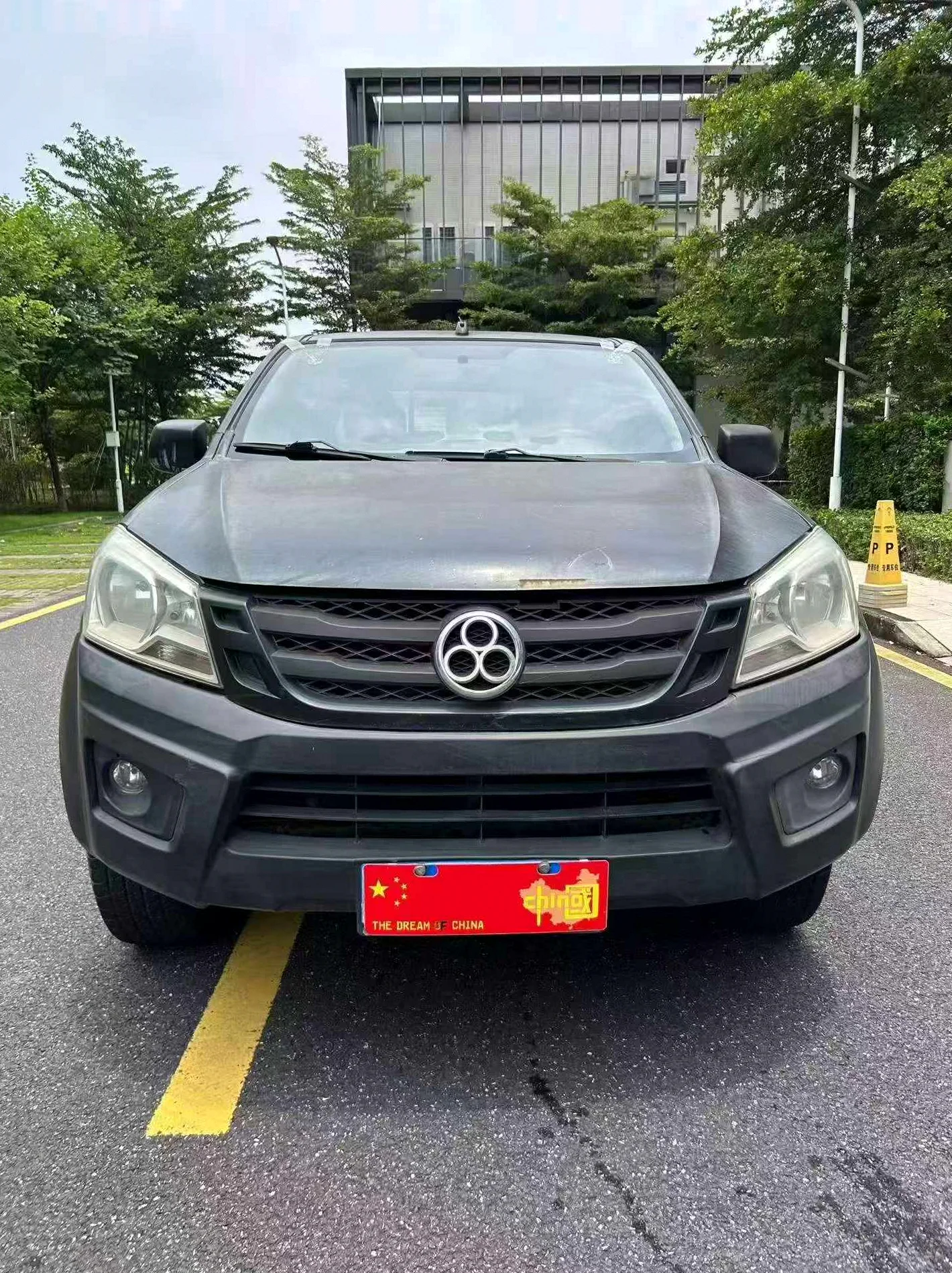 五十铃瑞迈 正面外观二