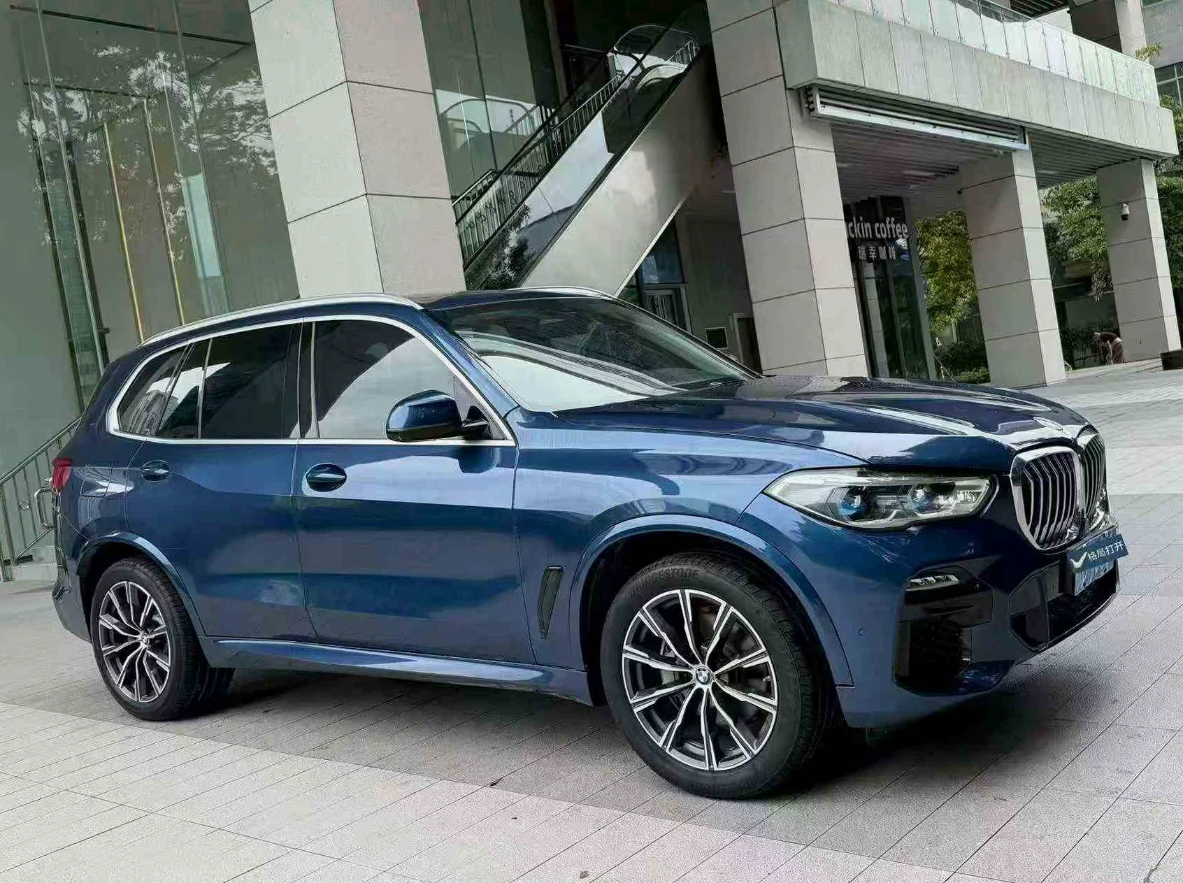 19年宝马X5 40i尊享M运动