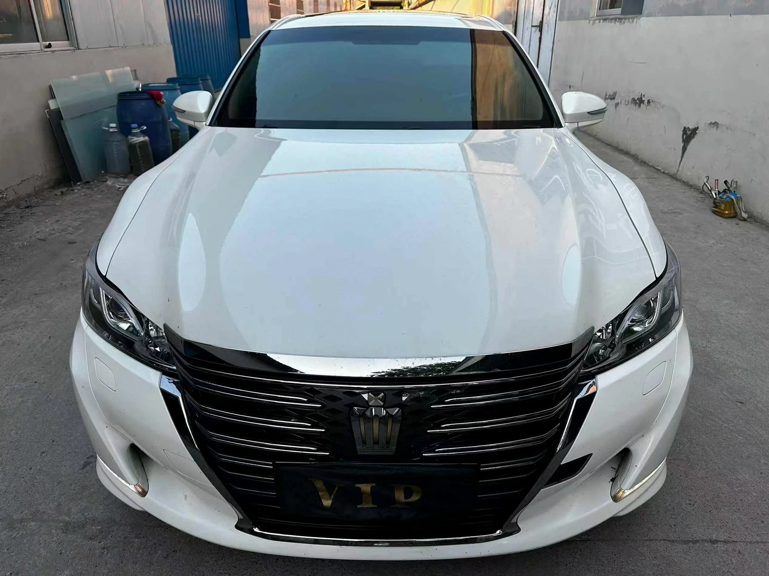 丰田皇冠 正面外观二