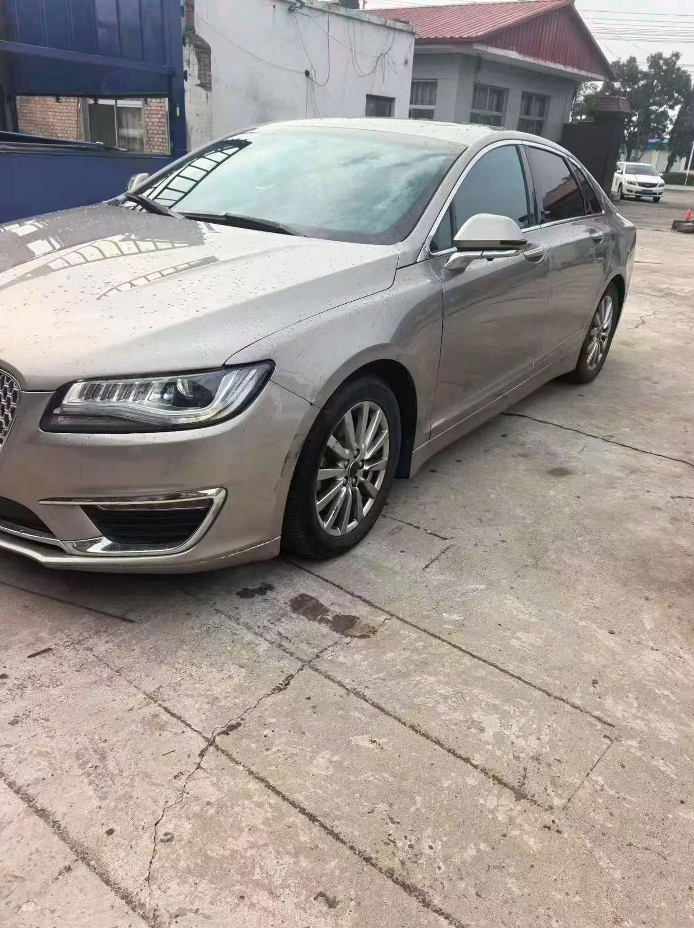 林肯MKZ 正面外观三