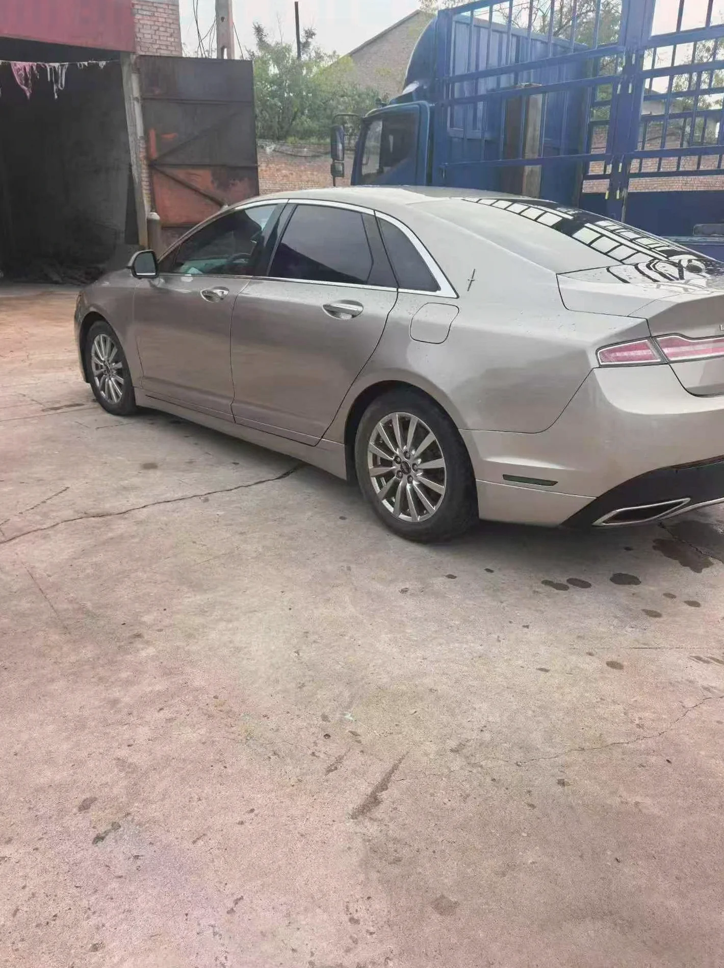 林肯MKZ 后面外观一